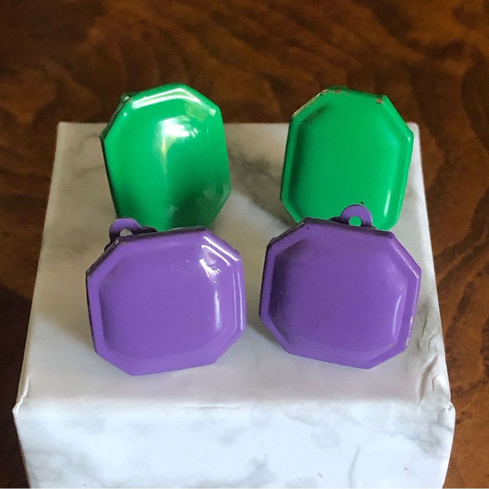Vintage Vintage set of two pairs painted metal clip on earrings Size ONE SIZE - 1 Thumbnail