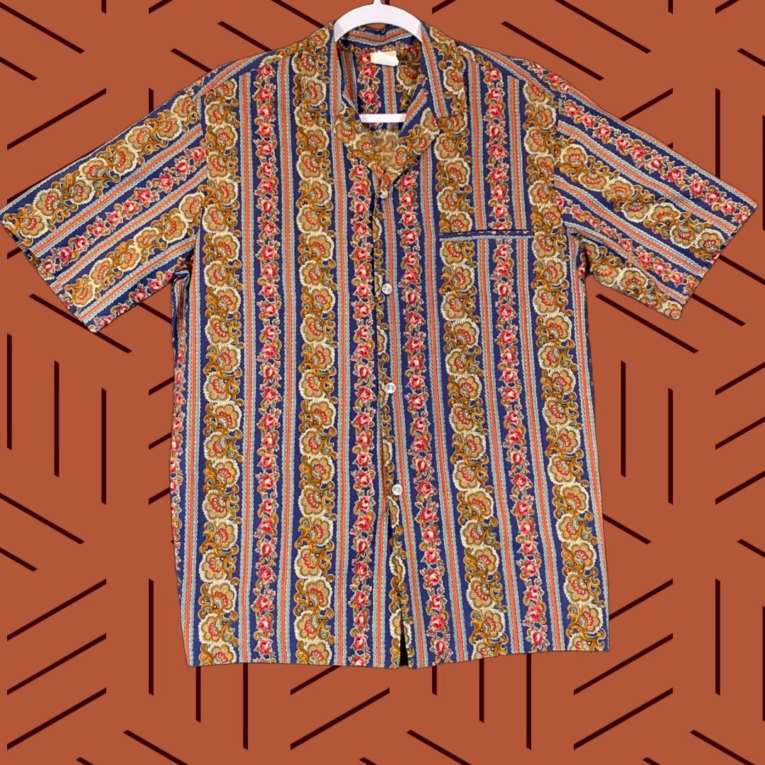 Vintage VINTAGE Royal Creations Hawaiian Shirt Mens Medium Blue Floral Button-Up Outdoors S/S Size US M / EU 48-50 / 2 - 1 Thumbnail