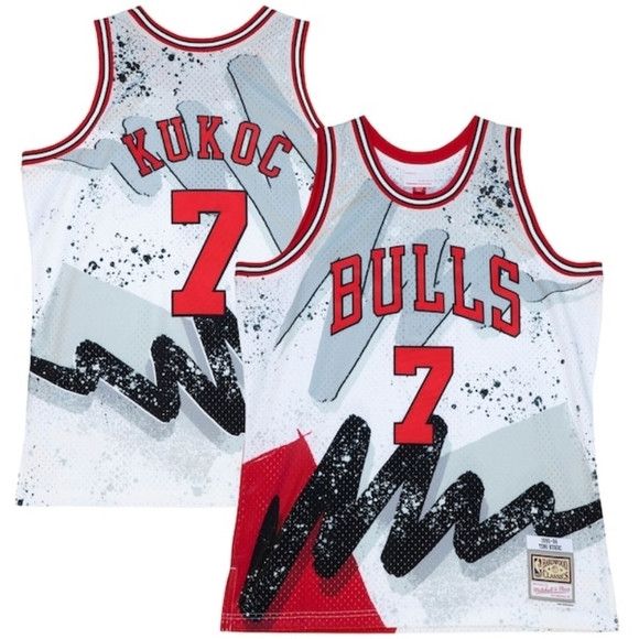 Mitchell & Ness Chicago Bulls Throwback Jersey Tony Kukoc Medium NWT Size US M / EU 48-50 / 2 - 2 Thumbnail