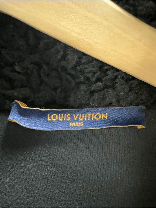 Louis Vuitton Louis Vuitton Checkered Teddy Fleece Jacket Size US XS / EU 42 / 0 - 3 Thumbnail