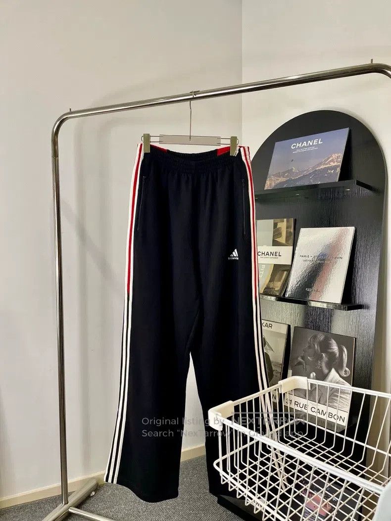Balenciaga Balenciaga size M Striped Letter Logo Print Black Wide Leg Size US 26 / EU 42 - 1 Thumbnail