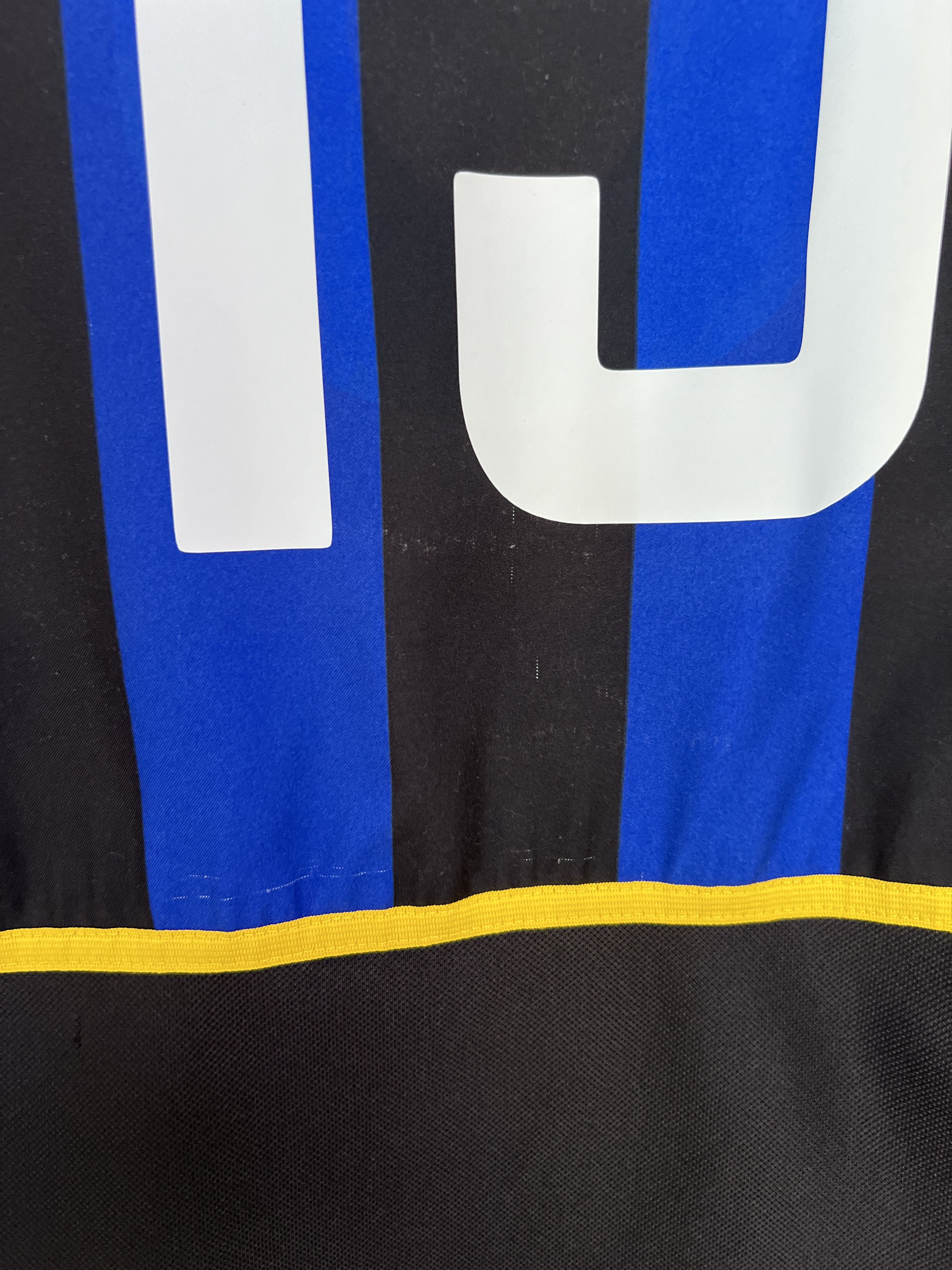 Nike (L fits XL) Inter Milan 2002-03 Home Kit Batistuta #19 Size US L / EU 52-54 / 3 - 14 Thumbnail