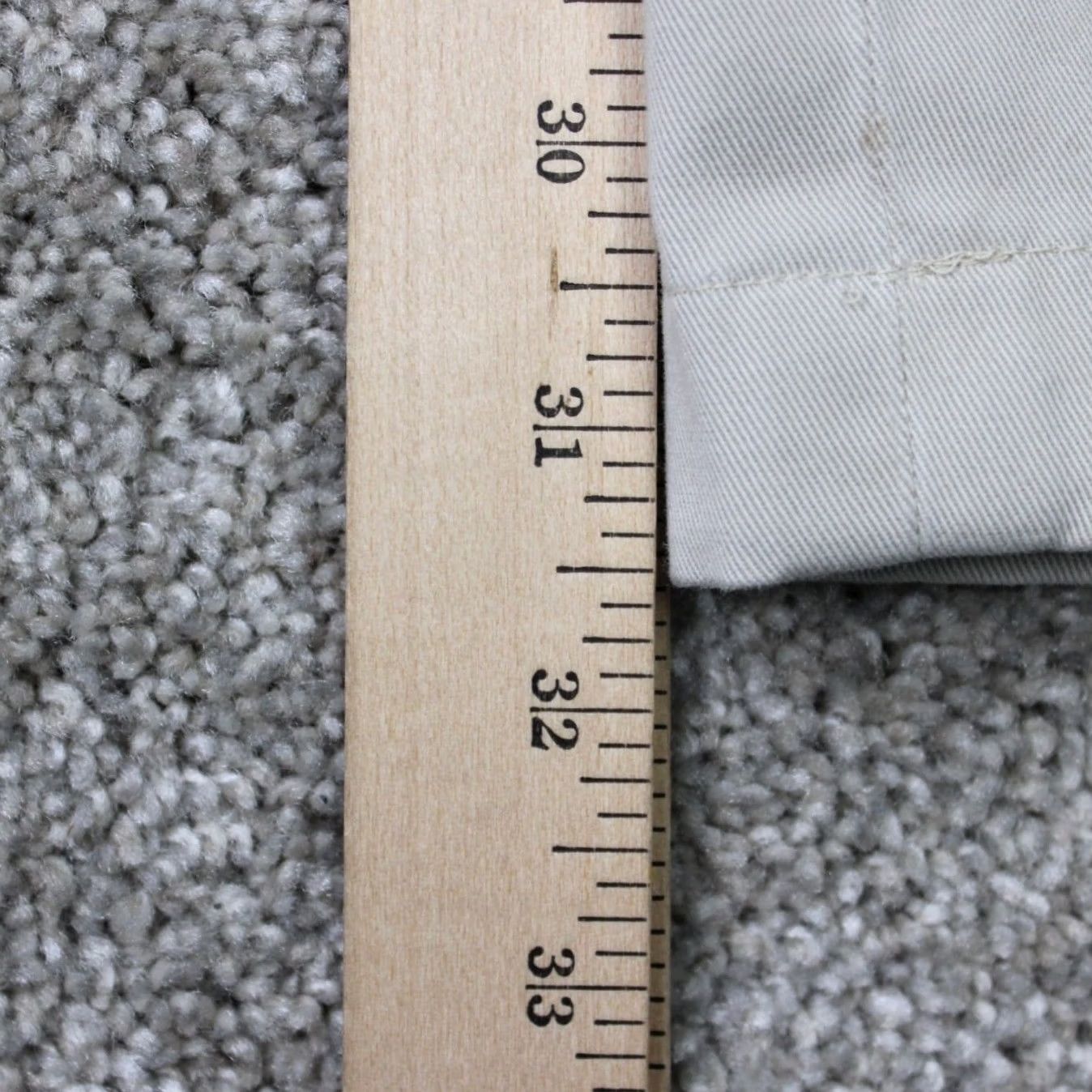 Polo Ralph Lauren Polo Ralph Lauren Hammond Pants Mens 38x32 Beige Pleated Chino Straight Leg Pants Poplin/Cotton 90s Preppy Vintage Fit: Regular Mens Size US M / EU 48-50 / 2 - 4 Thumbnail
