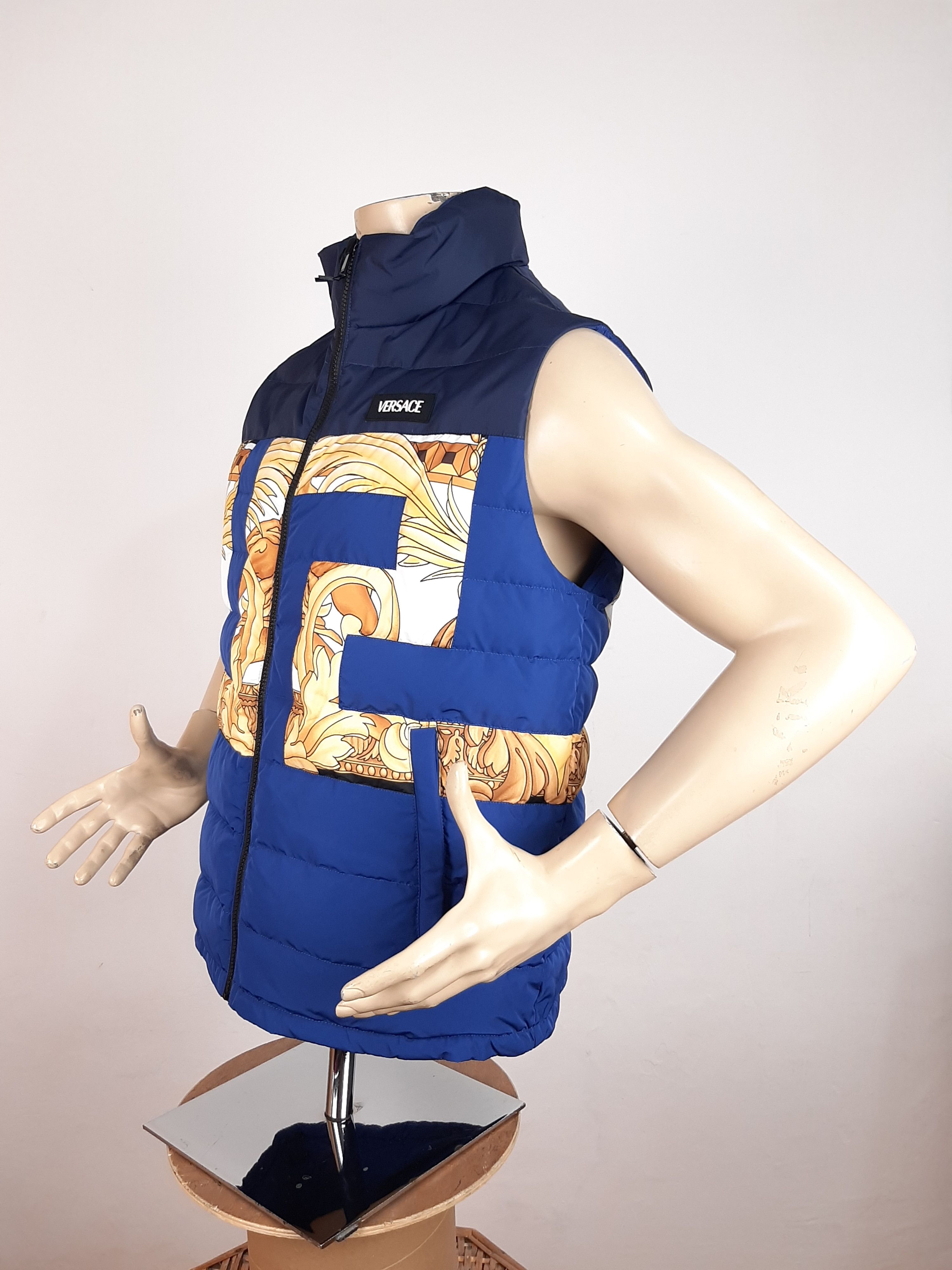 Versace Versace Greca Print Vest Blue Men's Size IT 50 Slim Size US M / EU 48-50 / 2 - 3 Thumbnail
