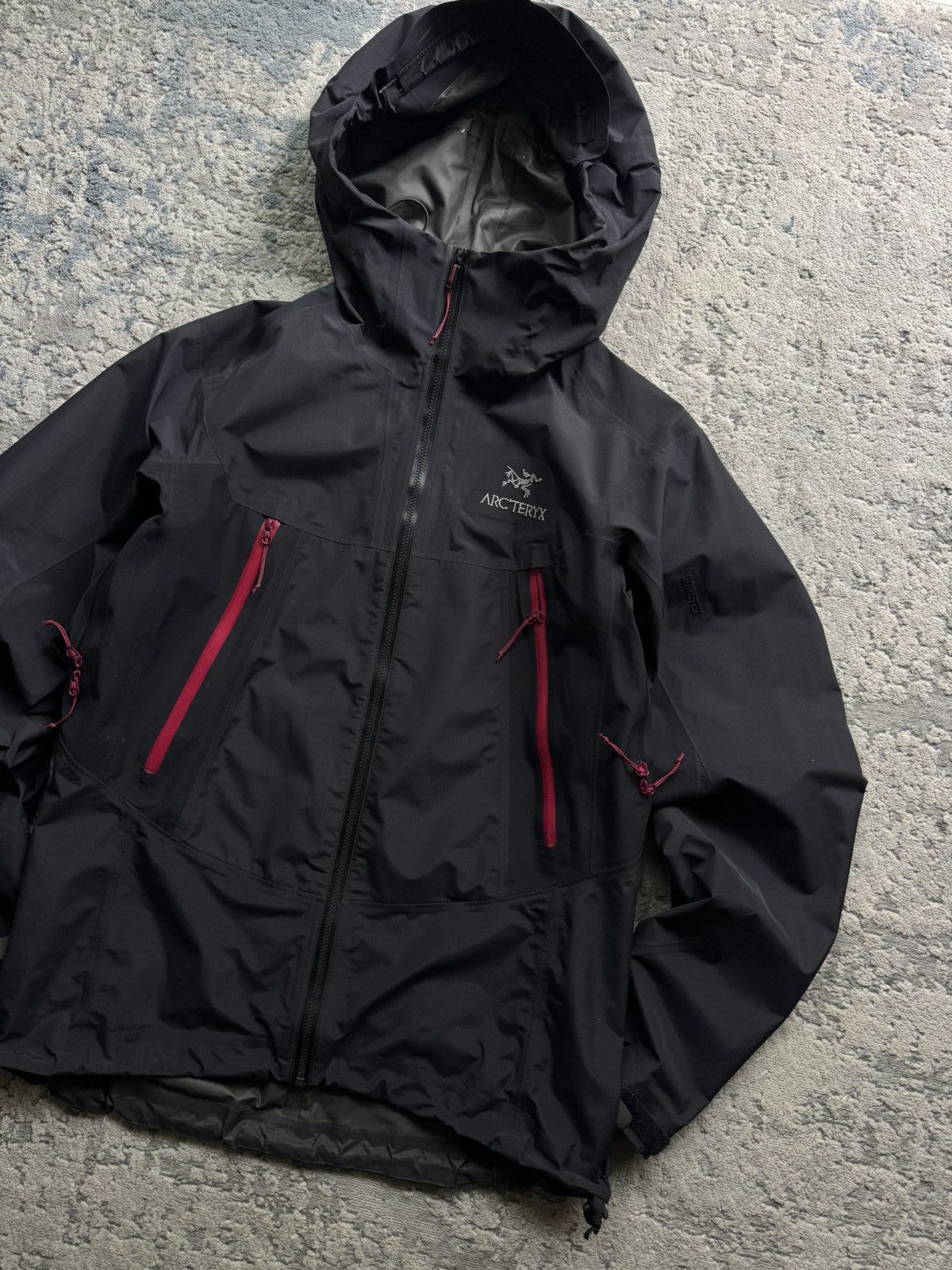 Arc'teryx Arcteryx Beta Sl Gore Tex Jacket size M Size M / US 6-8 / IT 42-44 - 2 Thumbnail