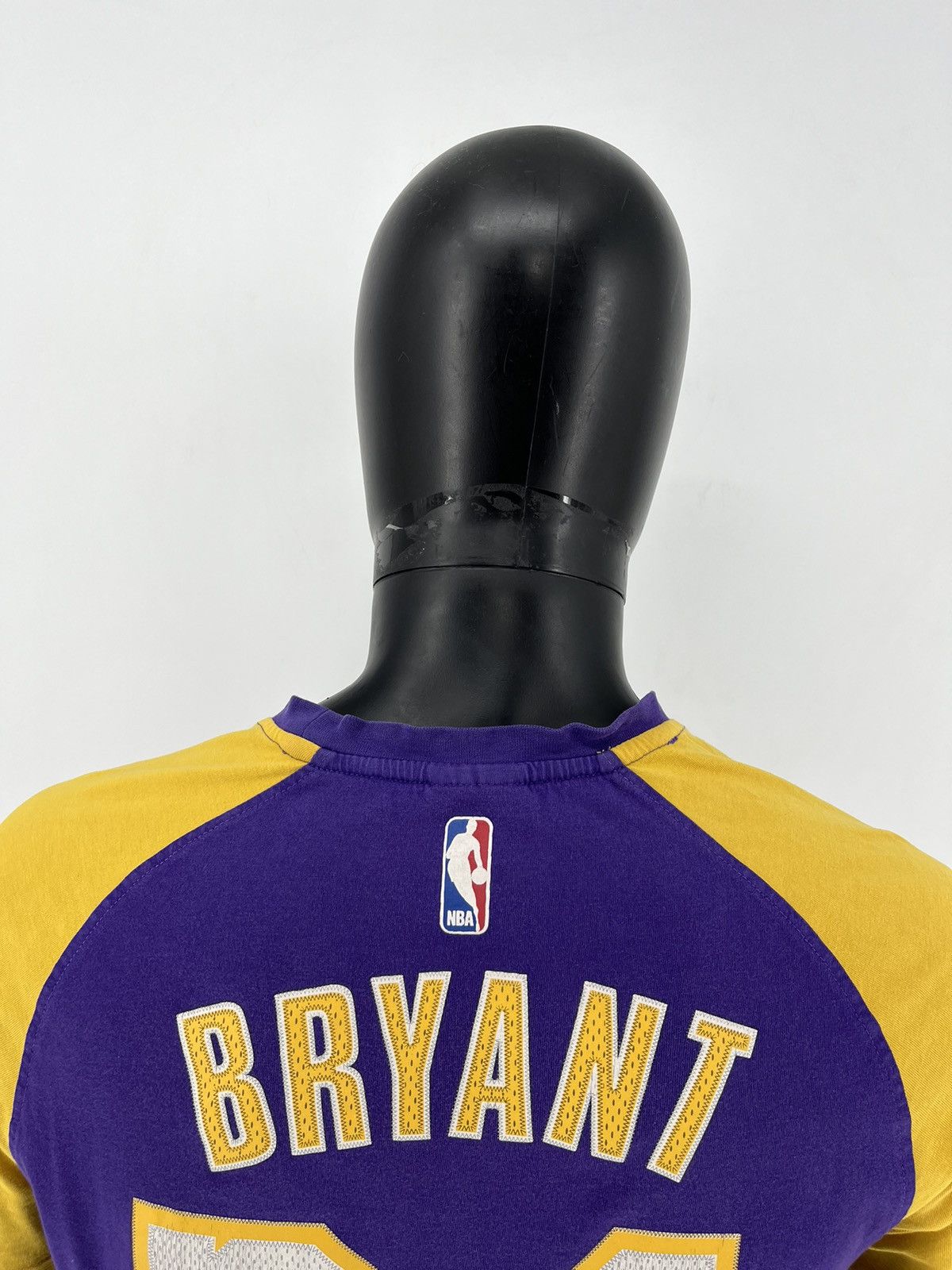 Adidas 🔷Vintage Adidas L.A. Lakers Kobe Bryant #24 T-shirt🔷 Size US M / EU 48-50 / 2 - 11 Thumbnail
