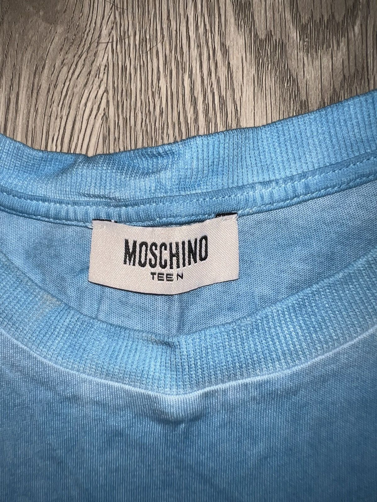 Moschino Moschino teen dyed blue t shirt 💙🌊 Size S / US 4 / IT 40 - 5 Thumbnail