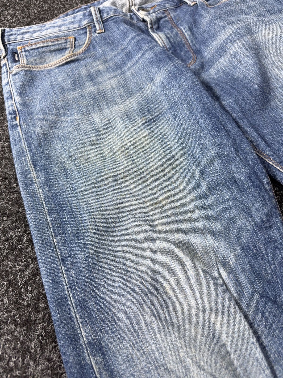 Giorgio Armani 00s AJ Armani Jeans J06 Slim Fit Dirty Distressed Jeans Size US 33 - 14 Thumbnail