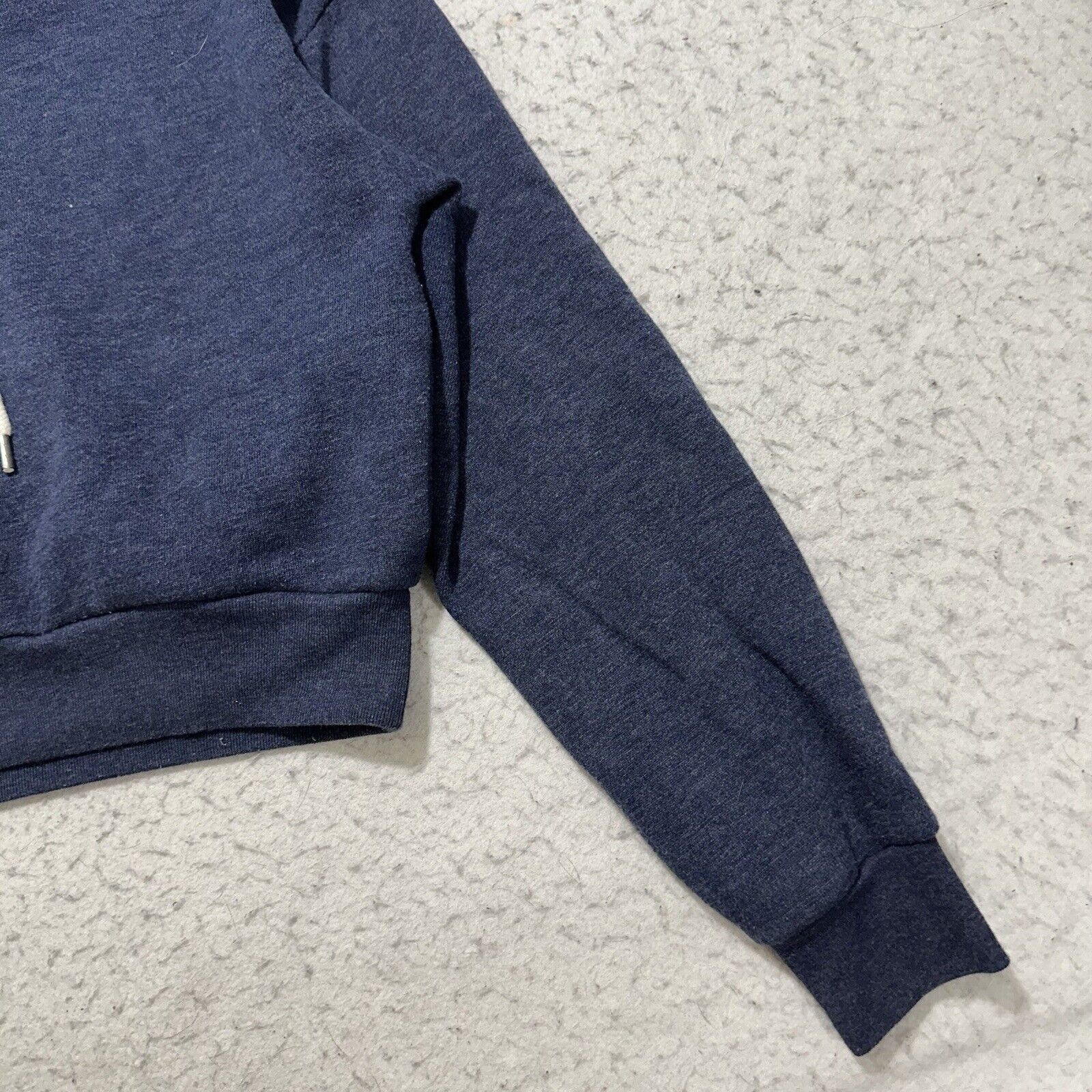 Forever 21 Forever 21 Small Cropped Hoodie Navy Blue Sweatshirt Size S / US 4 / IT 40 - 6 Thumbnail