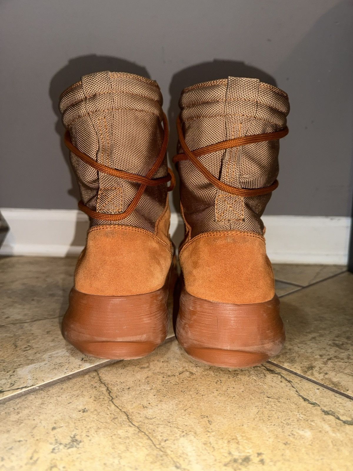 Yeezy Yeezy Season 3 Burnt Sienna Size US 9 / EU 42 - 7 Thumbnail