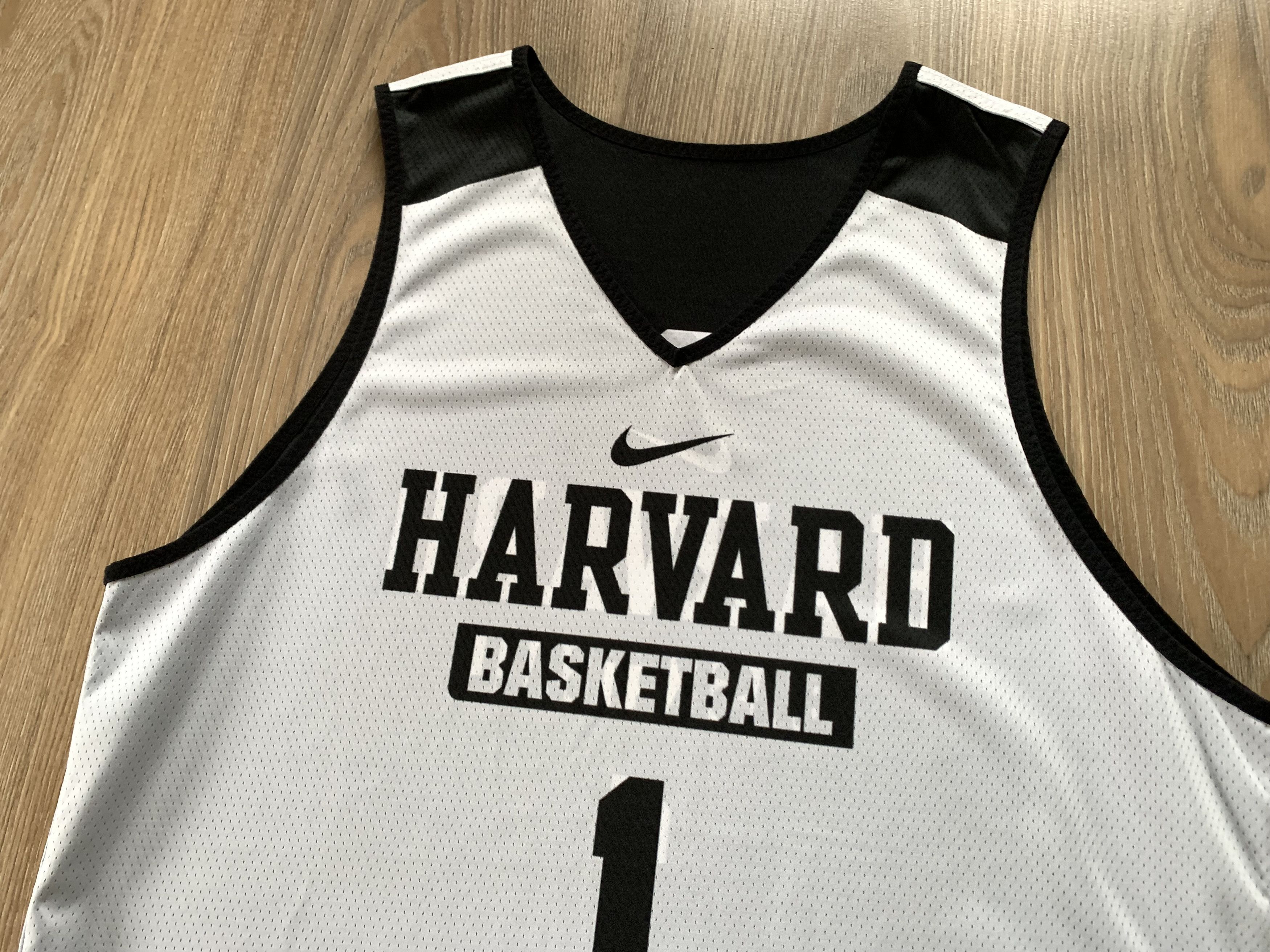 NBA × Nike Nike Harvard Basketball Reversible Men Tank Top Size US L / EU 52-54 / 3 - 5 Thumbnail