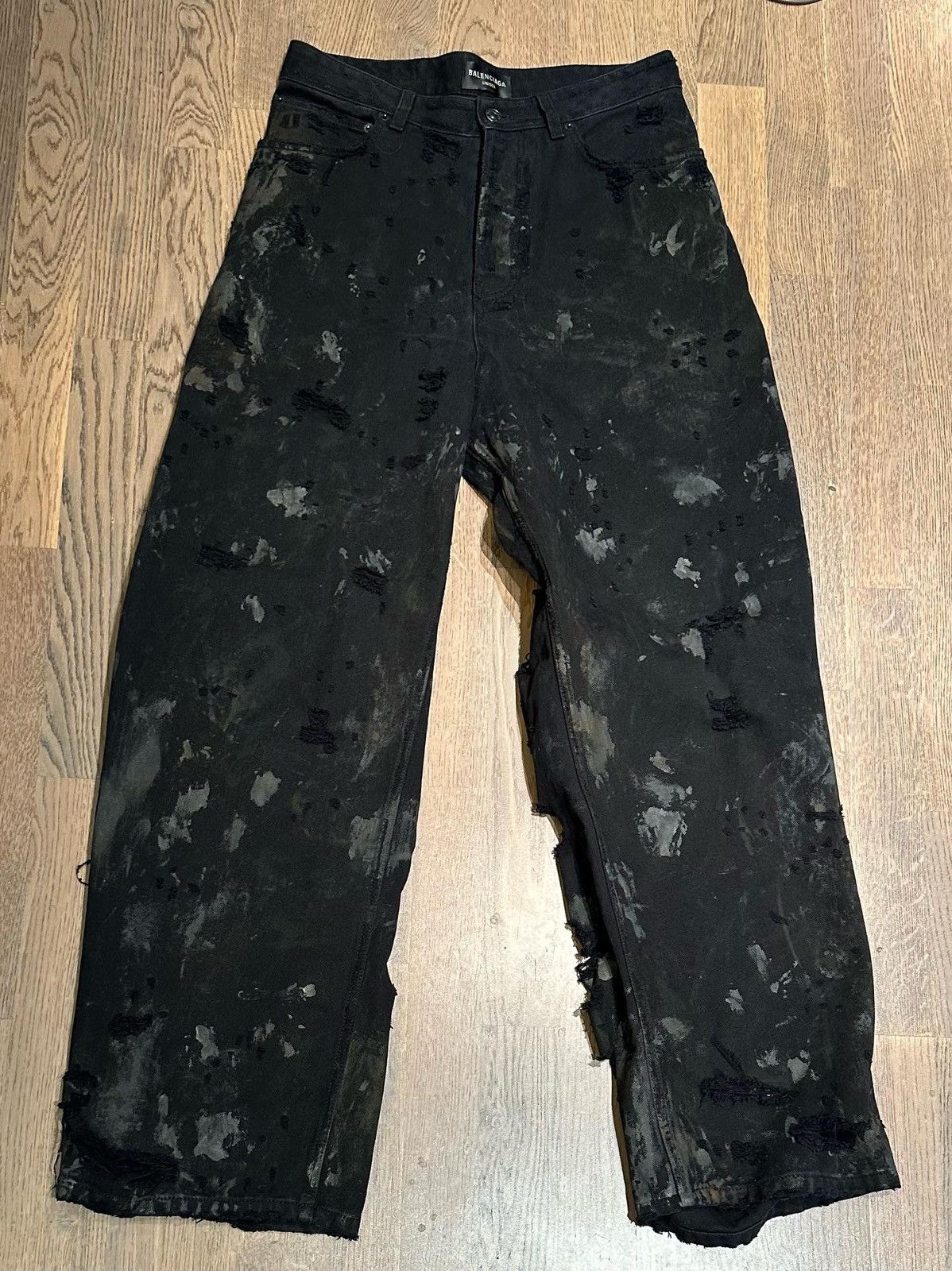Balenciaga Balenciaga FW23 mud show distressed jeans | Grailed