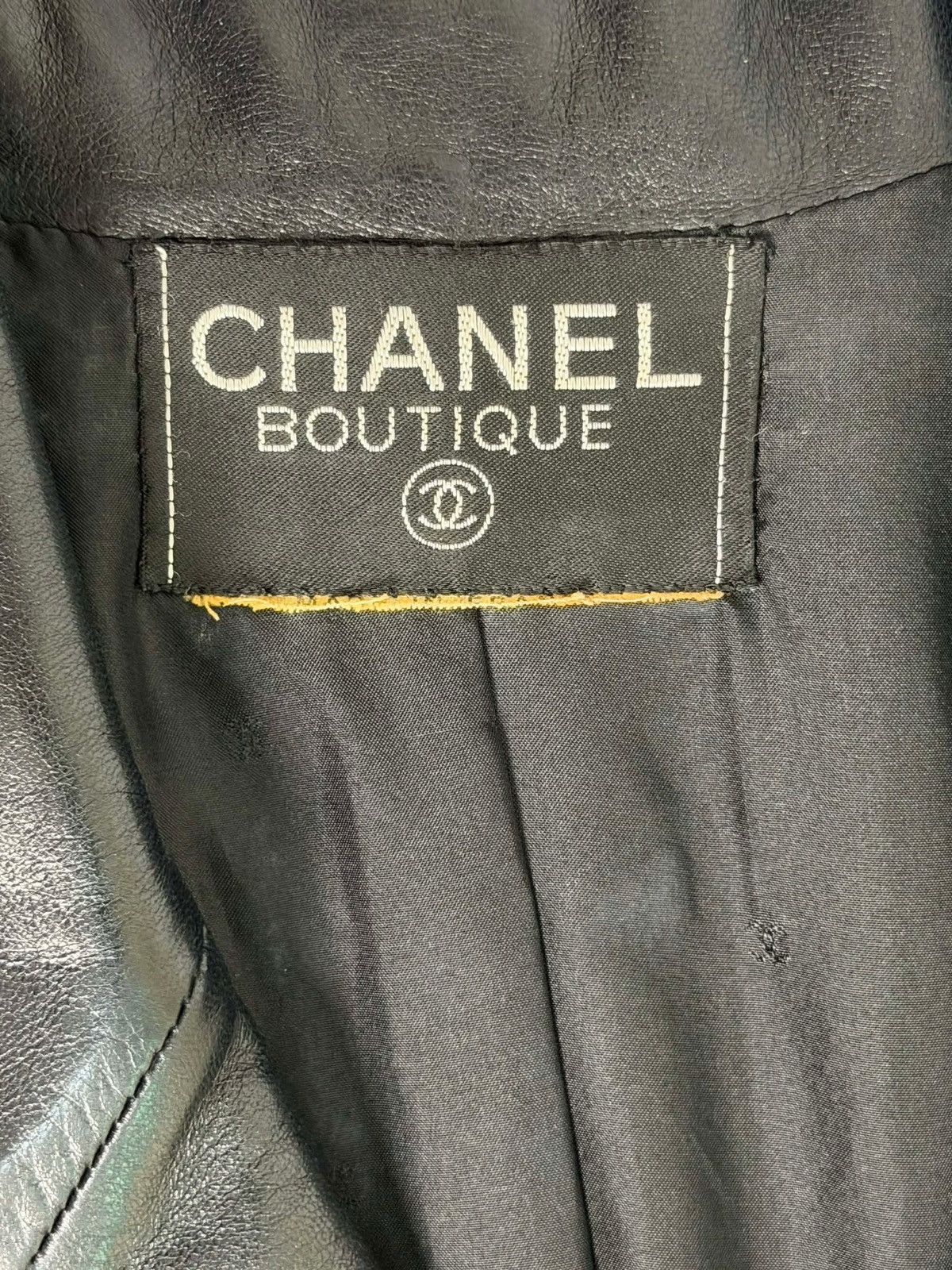 Chanel Chanel Black Lambskin Leather Jacket F/W 1992/93 Collection Size M / US 6-8 / IT 42-44 - 10 Thumbnail