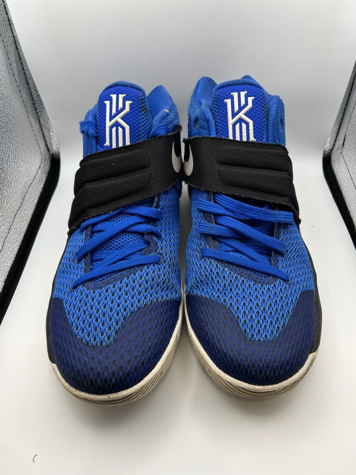Nike Nike Kyrie 2 Brotherhood Size 7Y US Kyrie Irving Basketball Size US 7 / EU 40 - 1 Thumbnail