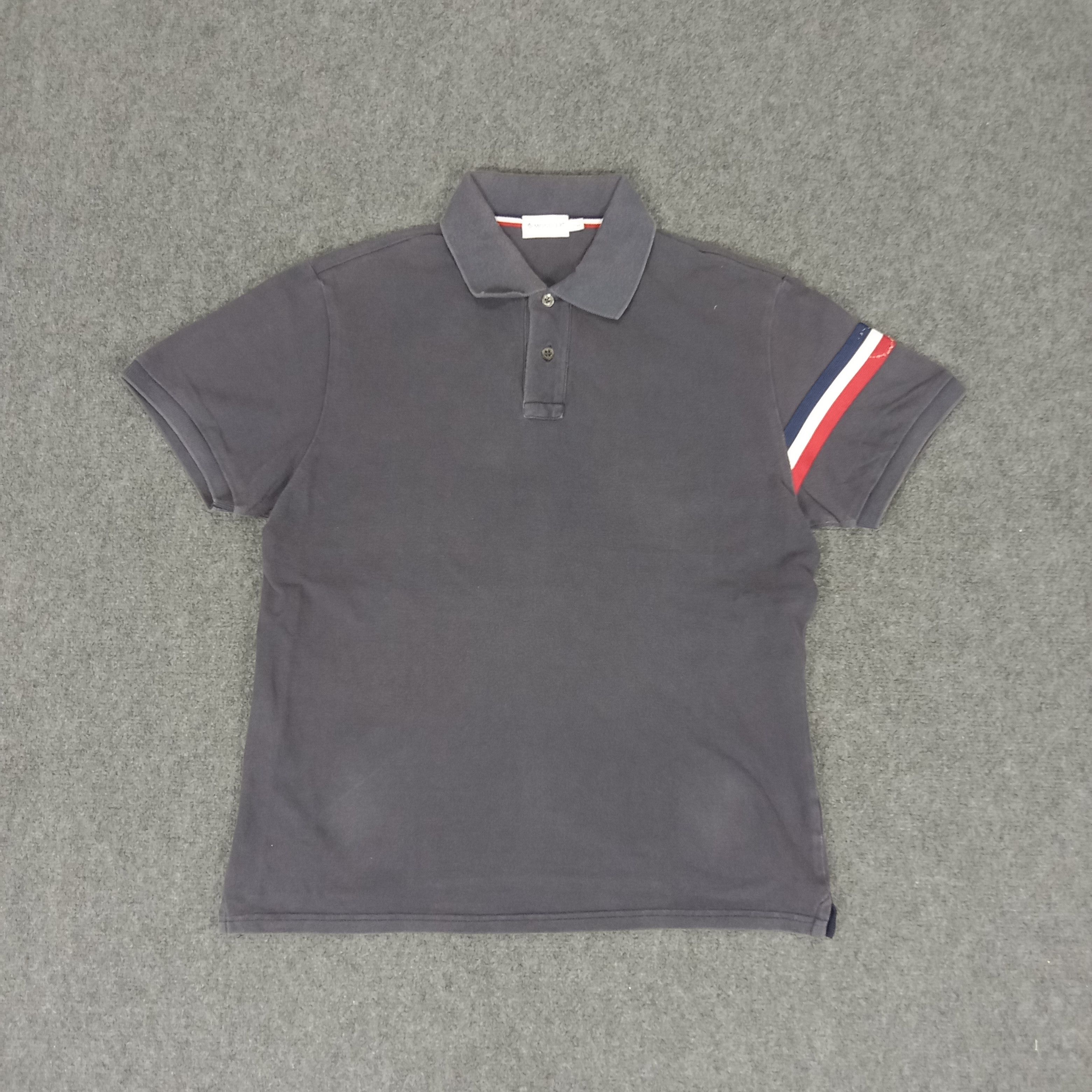 Vintage Italian Brand Moncler Italian Brand Polos Size US L / EU 52-54 / 3 - 1 Thumbnail