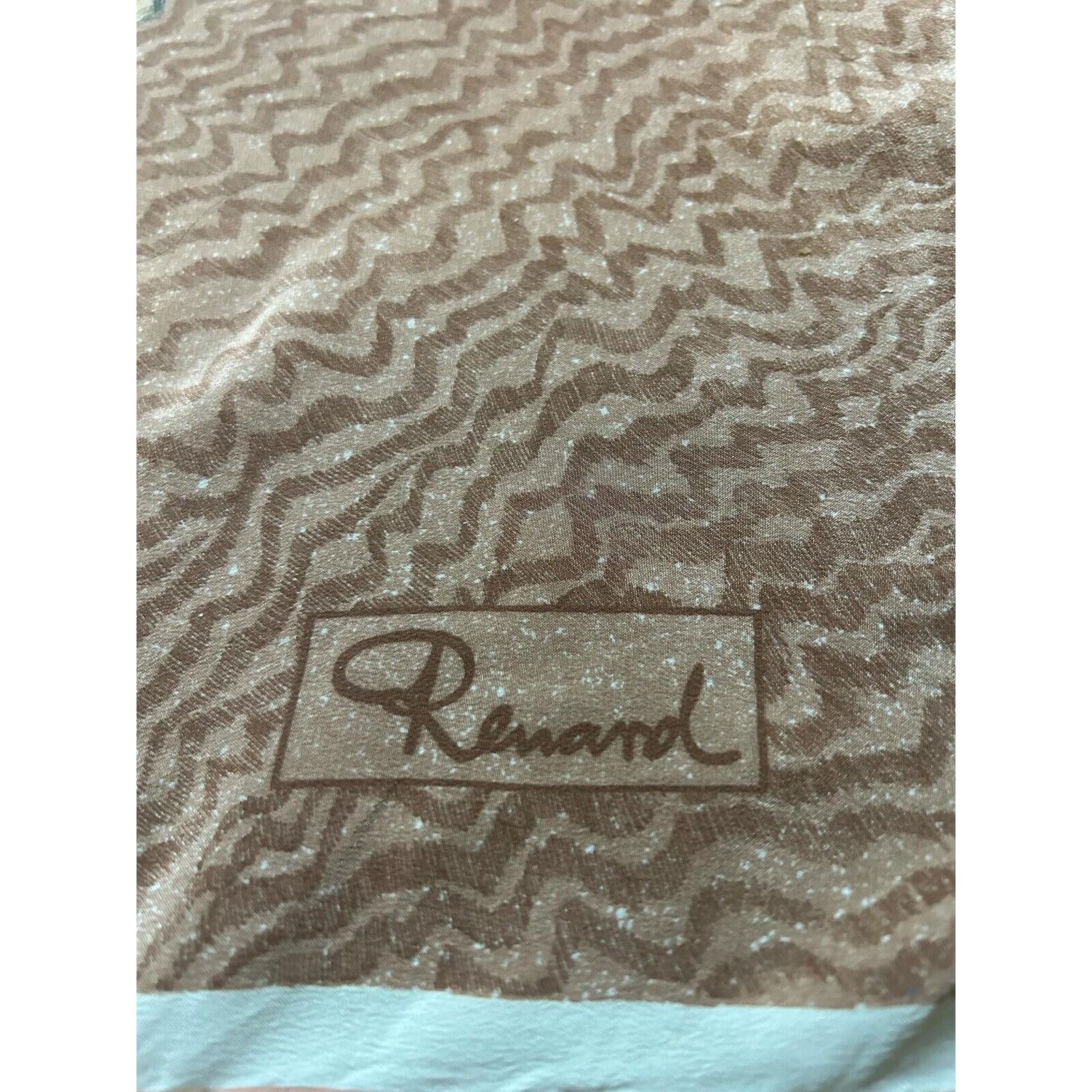 Other RENARD Beige & Brown Floral Silk Scarf 35" - 33´´ EX COND Size ONE SIZE - 5 Thumbnail