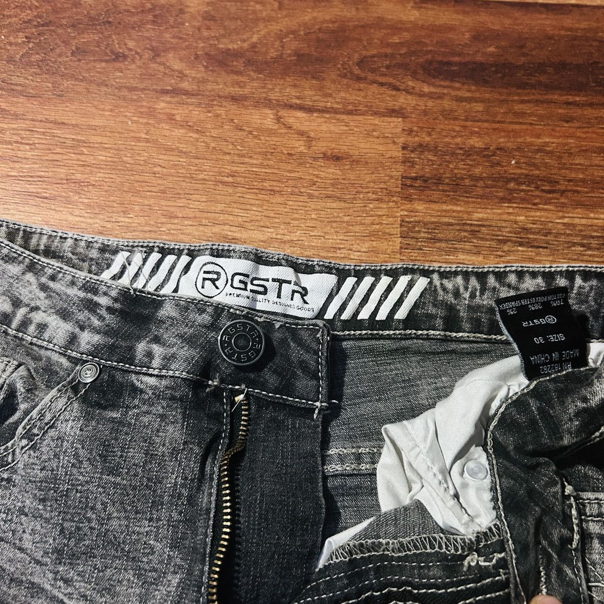 Grey Distressed Cargo Gstar Jeans