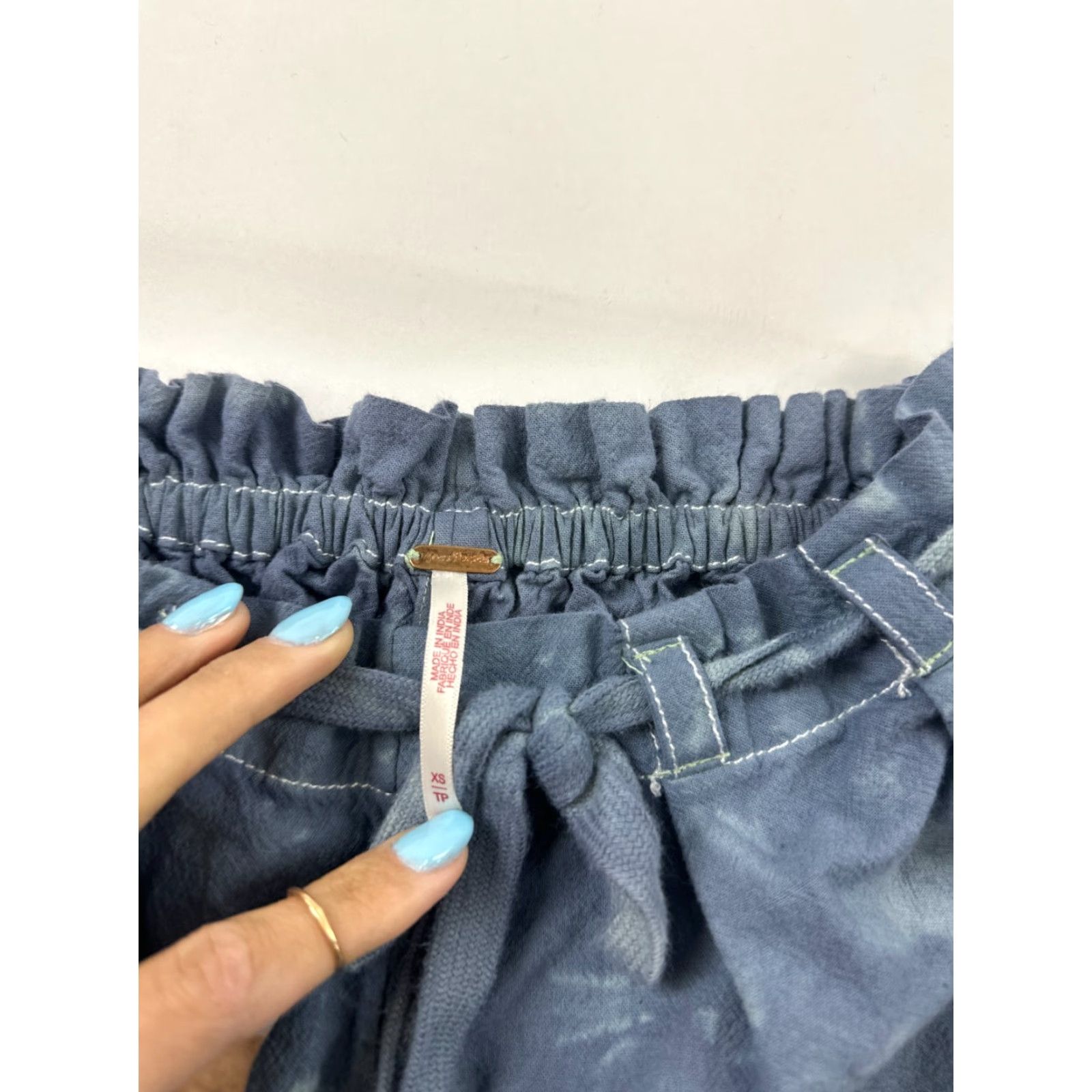 Free People Free People Womens XS Blue Tie Dye French Terry Sweat Shorts 3" Inseam Drawstring Casual Size 26" / US 2 / IT 38 - 3 Thumbnail