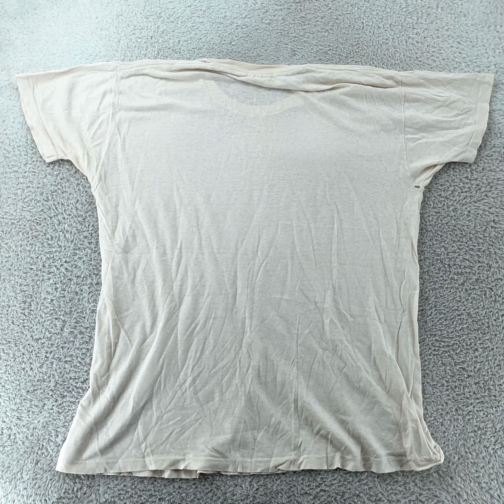 Jockey VINTAGE Jockey T-Shirt Mens L Ivory Distressed 80s Crew Neck Short Sleeve Power Knit United States Single Stitch Size US L / EU 52-54 / 3 - 4 Thumbnail