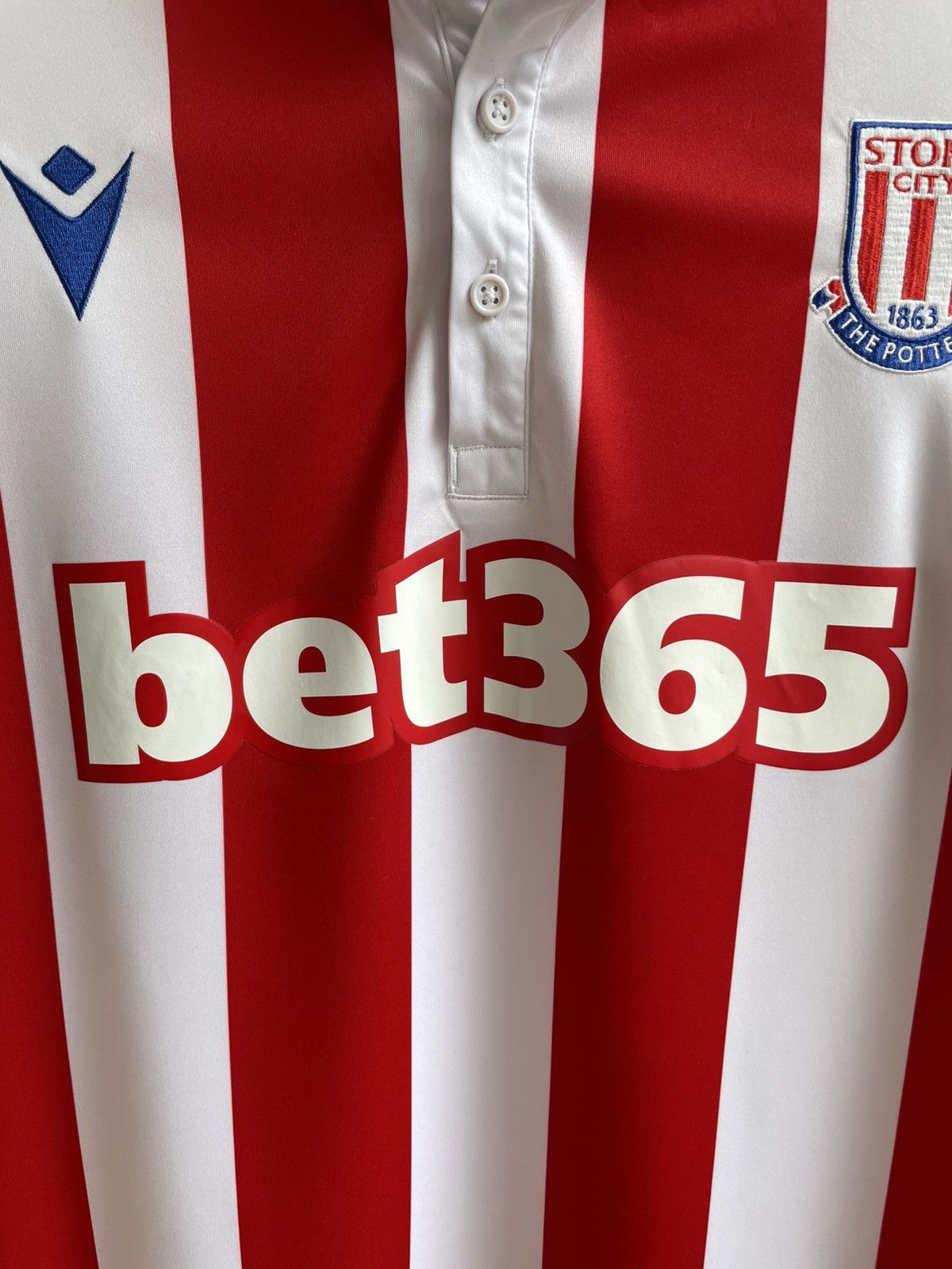 Vintage Stoke City 2018 2019 Football Soccer Jersey Shirt Home Size US M / EU 48-50 / 2 - 5 Thumbnail