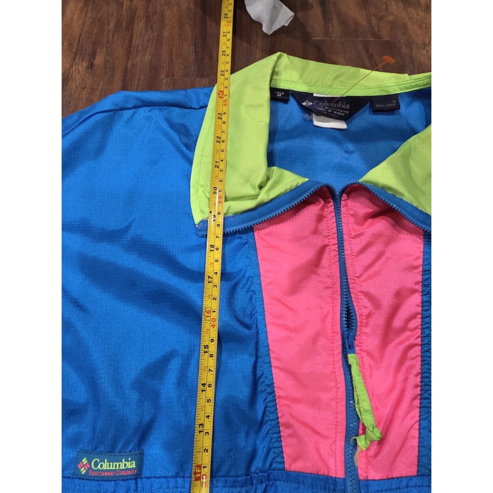 Columbia Vintage Columbia Jacket Size M Radial Sleeve Windbreaker Size US M / EU 48-50 / 2 - 5 Thumbnail