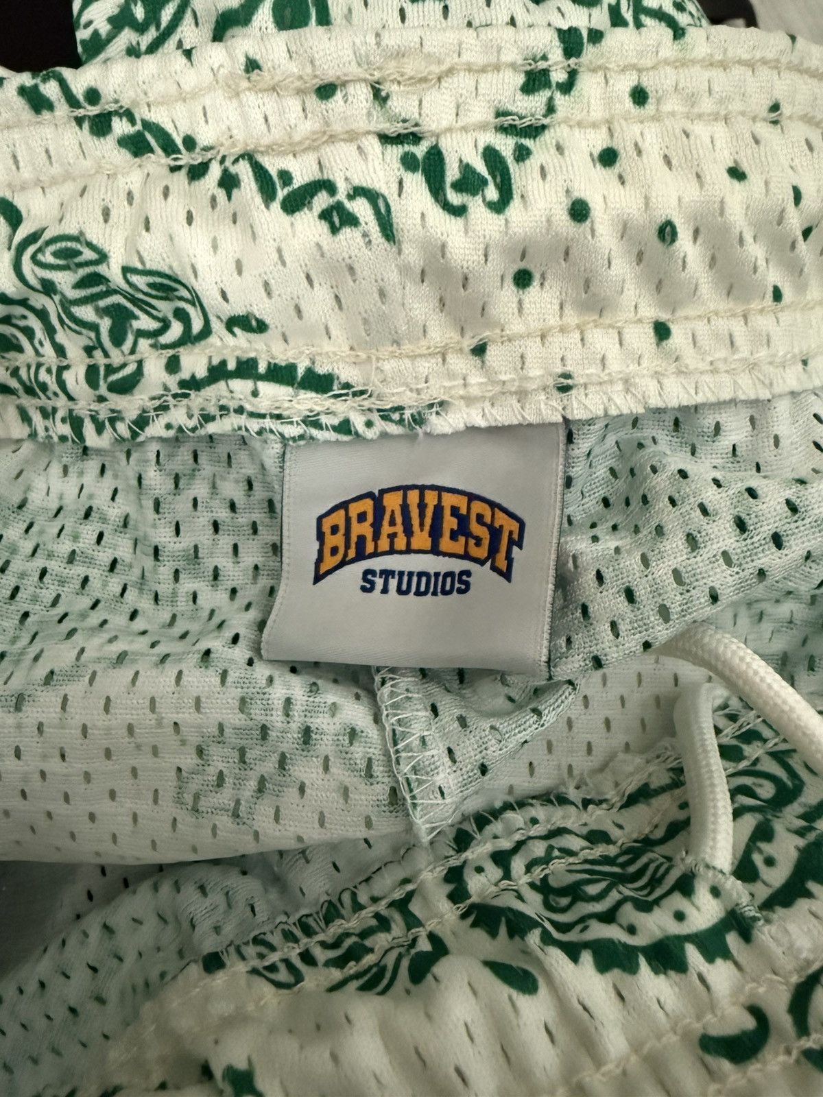 Bravest Studios Bravest Studios Green Paisley Mesh Shorts Size US 32 / EU 48 - 3 Thumbnail