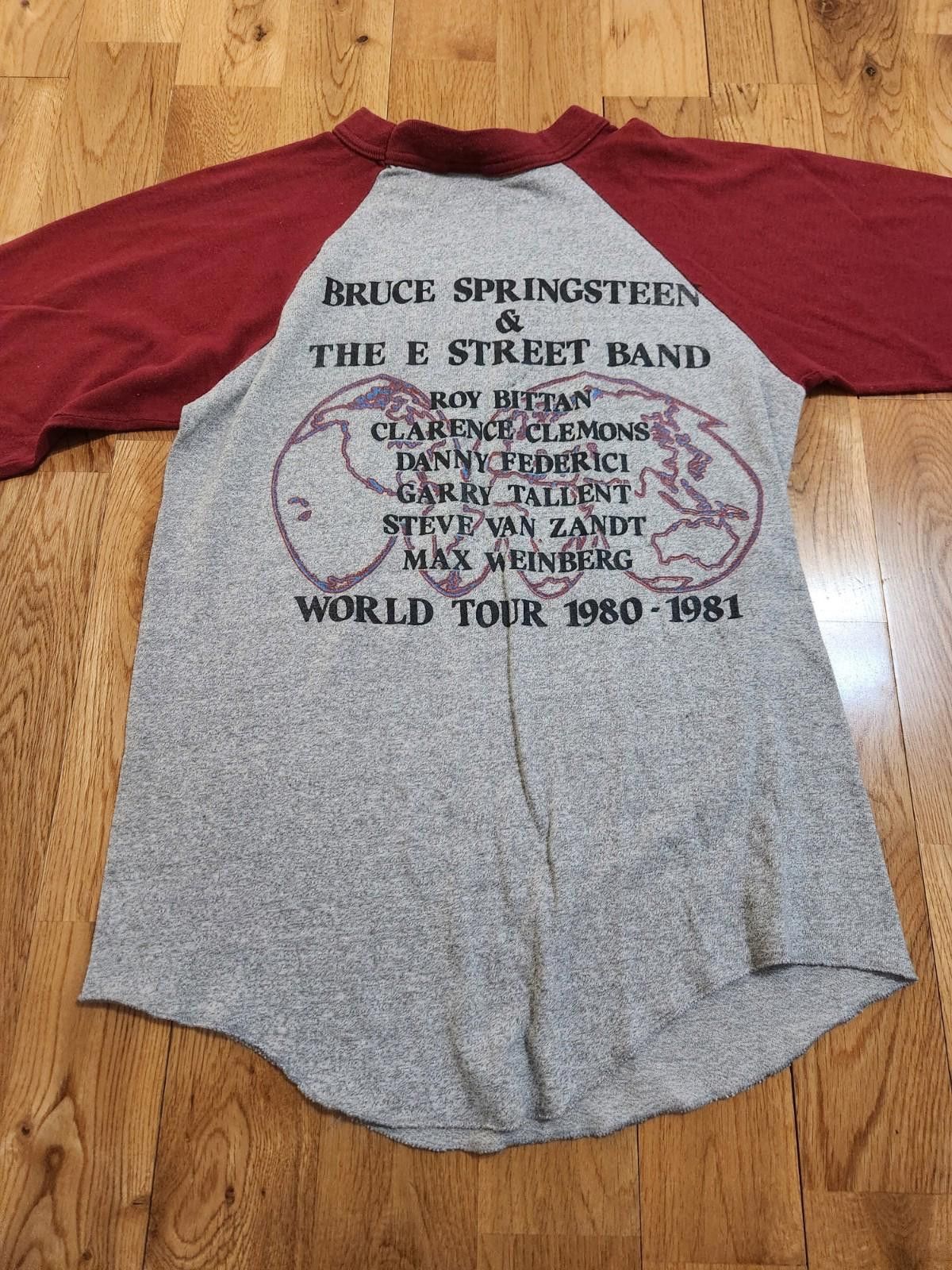 The Unbranded Brand Vintage 80s Bruce Springsteen E Street Band World Tour Tee S Size US S / EU 44-46 / 1 - 4 Thumbnail