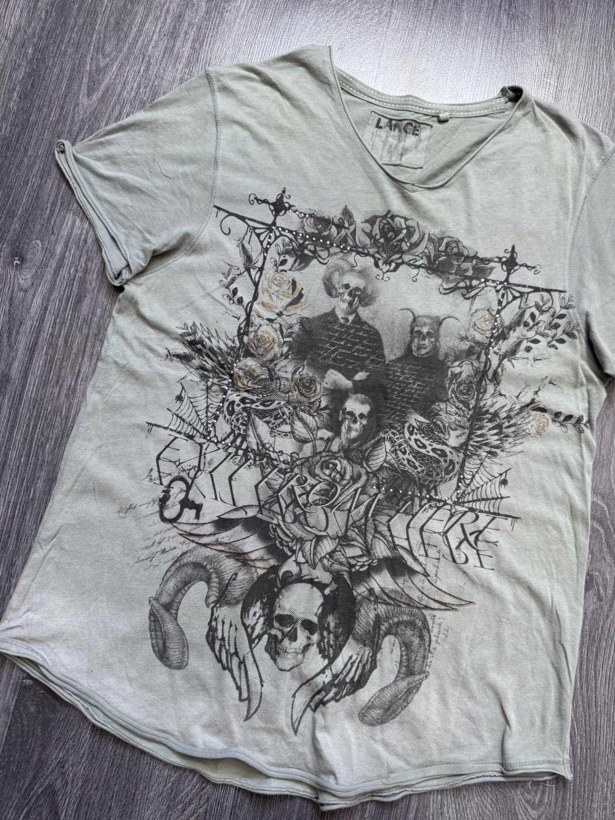 Japanese Brand Y2K Scull Print Demonic Avantgarde vintage t-shirt Size US L / EU 52-54 / 3 - 2 Thumbnail