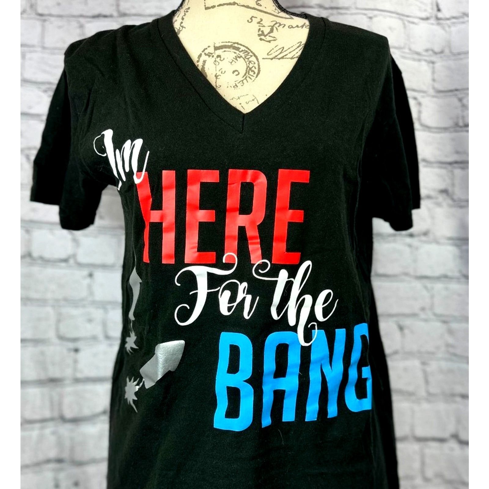 Other I'm Here For the Bang V Neck Tee Shirt 4th of July Black M Size M / US 6-8 / IT 42-44 - 5 Thumbnail