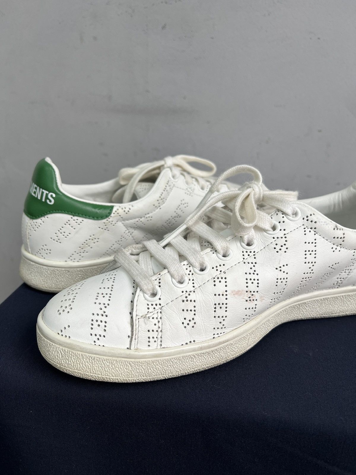 Vetements Vetements low monogram leather trainers Size US 7 / EU 40 - 8 Thumbnail