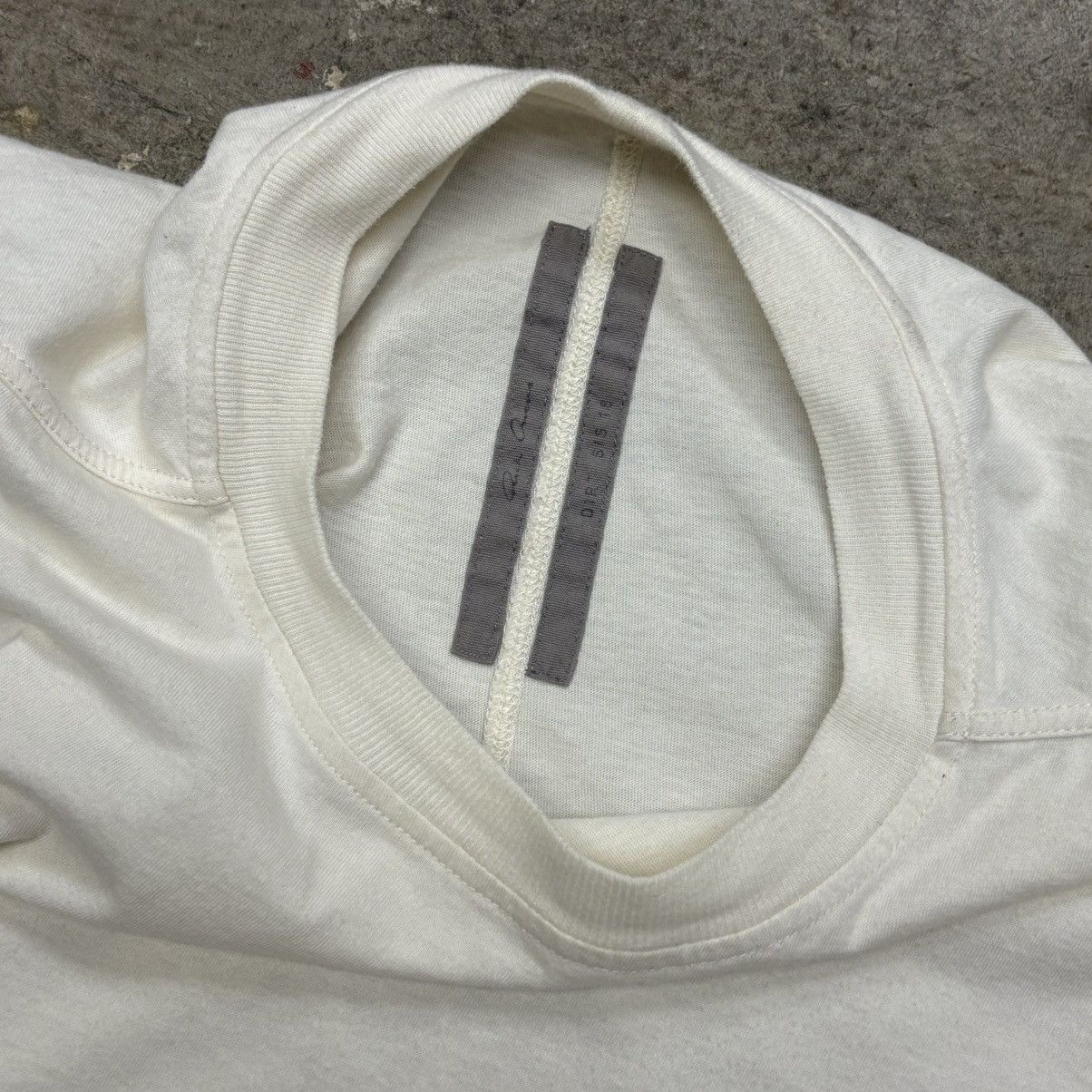 Rick Owens Rick Owens S/S 18 “Dirt” JUMBO TEE Size US M / EU 48-50 / 2 - 2 Thumbnail
