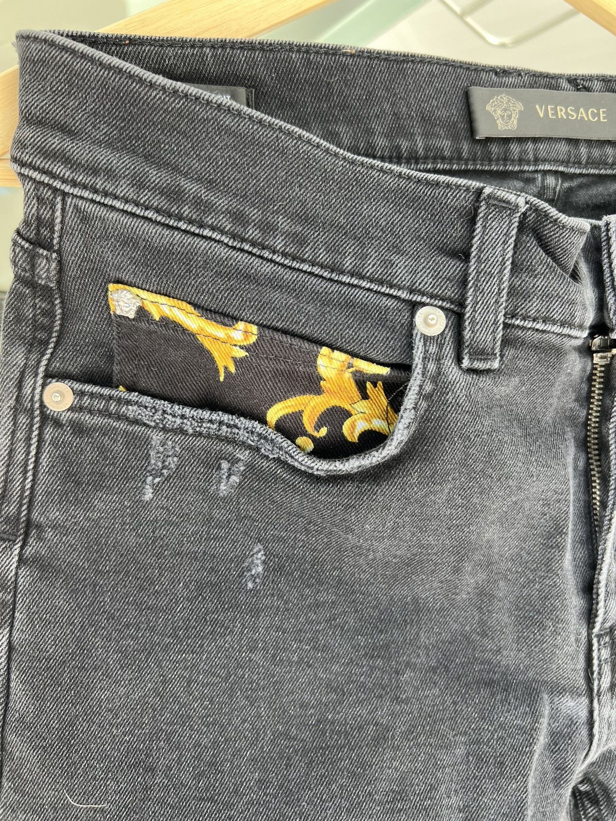 Versace Versace Jeans with Gold Detailing Size 31 Size US 31 - 3 Thumbnail