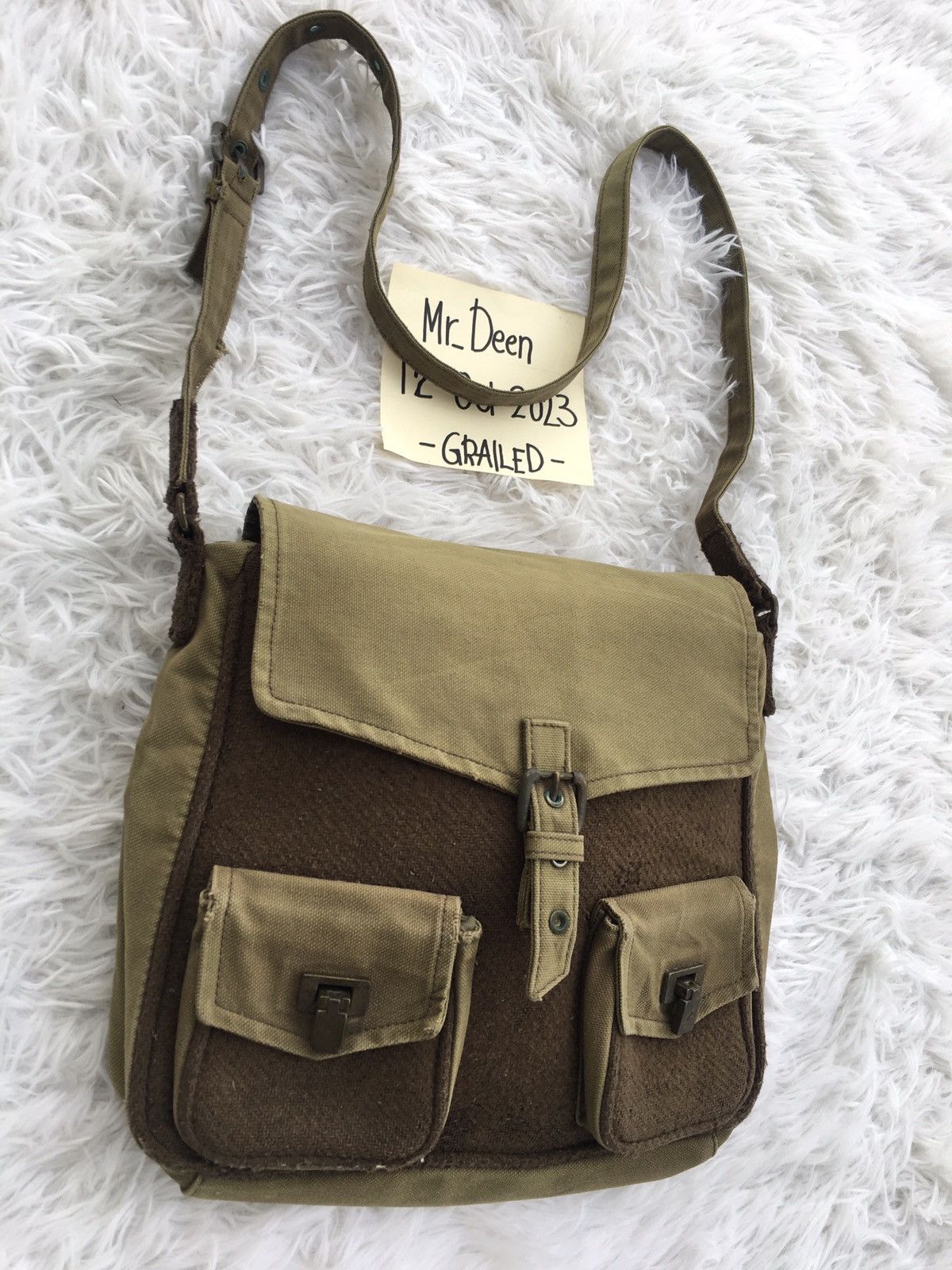 agnes b. Rare Vintage Agnes B. Sling Bag Size ONE SIZE - 2 Thumbnail