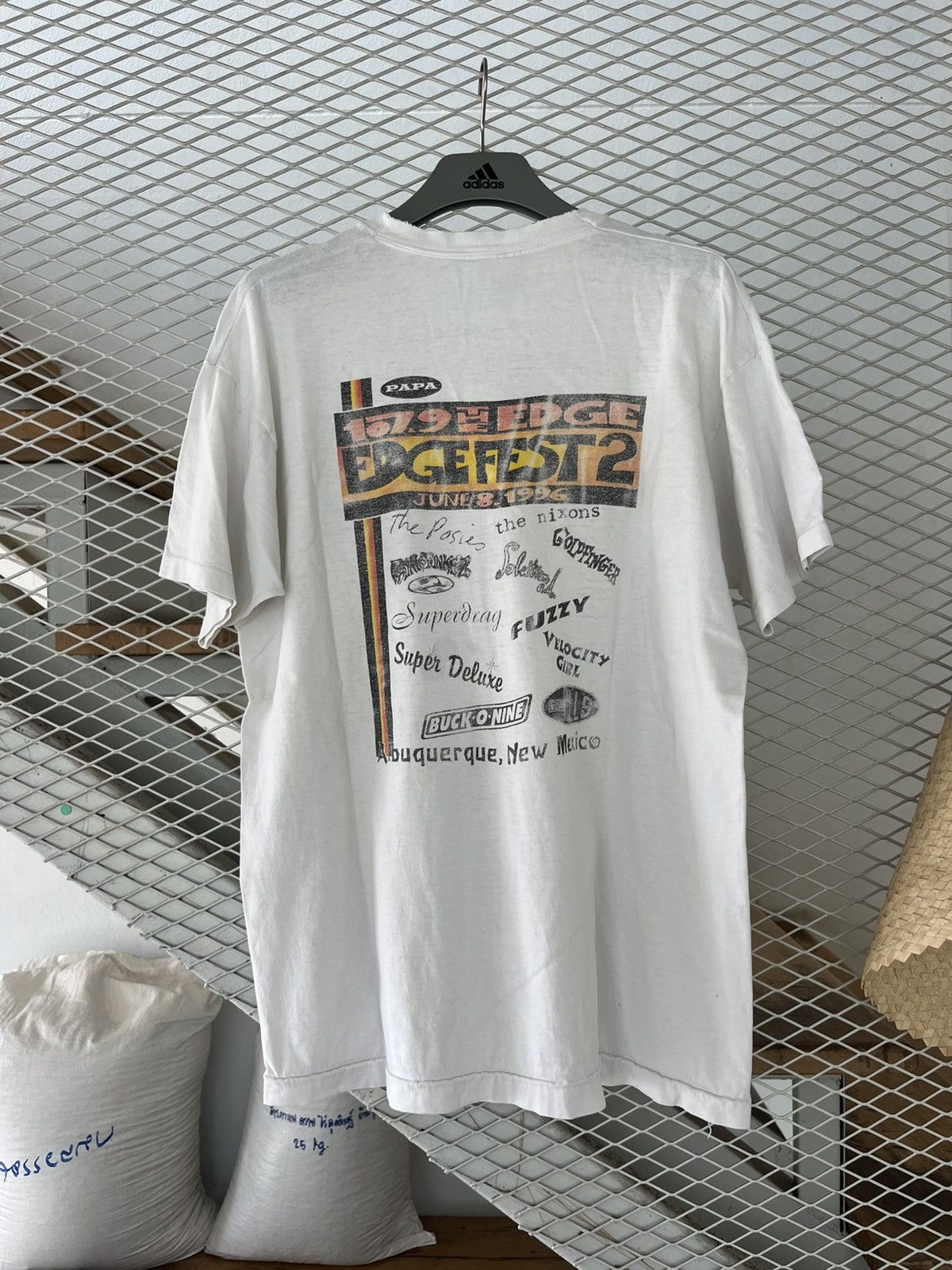 Vintage Vintage PAPA 107.9 THE EDGE FEST 2 1996’s T-shirt Size US XL / EU 56 / 4 - 3 Thumbnail