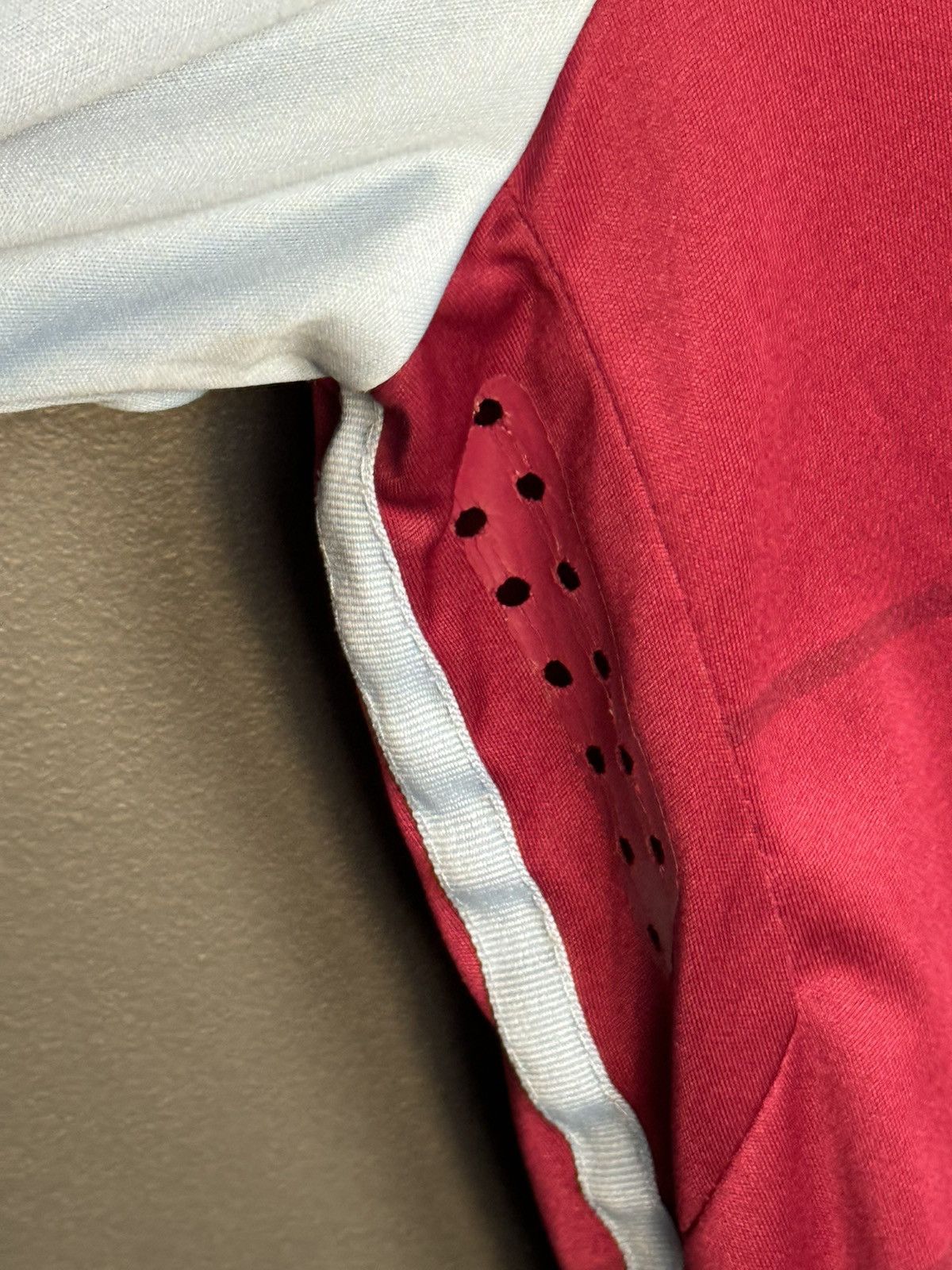 Macron Aston Villa 15/16 Home Football Long Sleeve Jersey Size US M / EU 48-50 / 2 - 9 Thumbnail