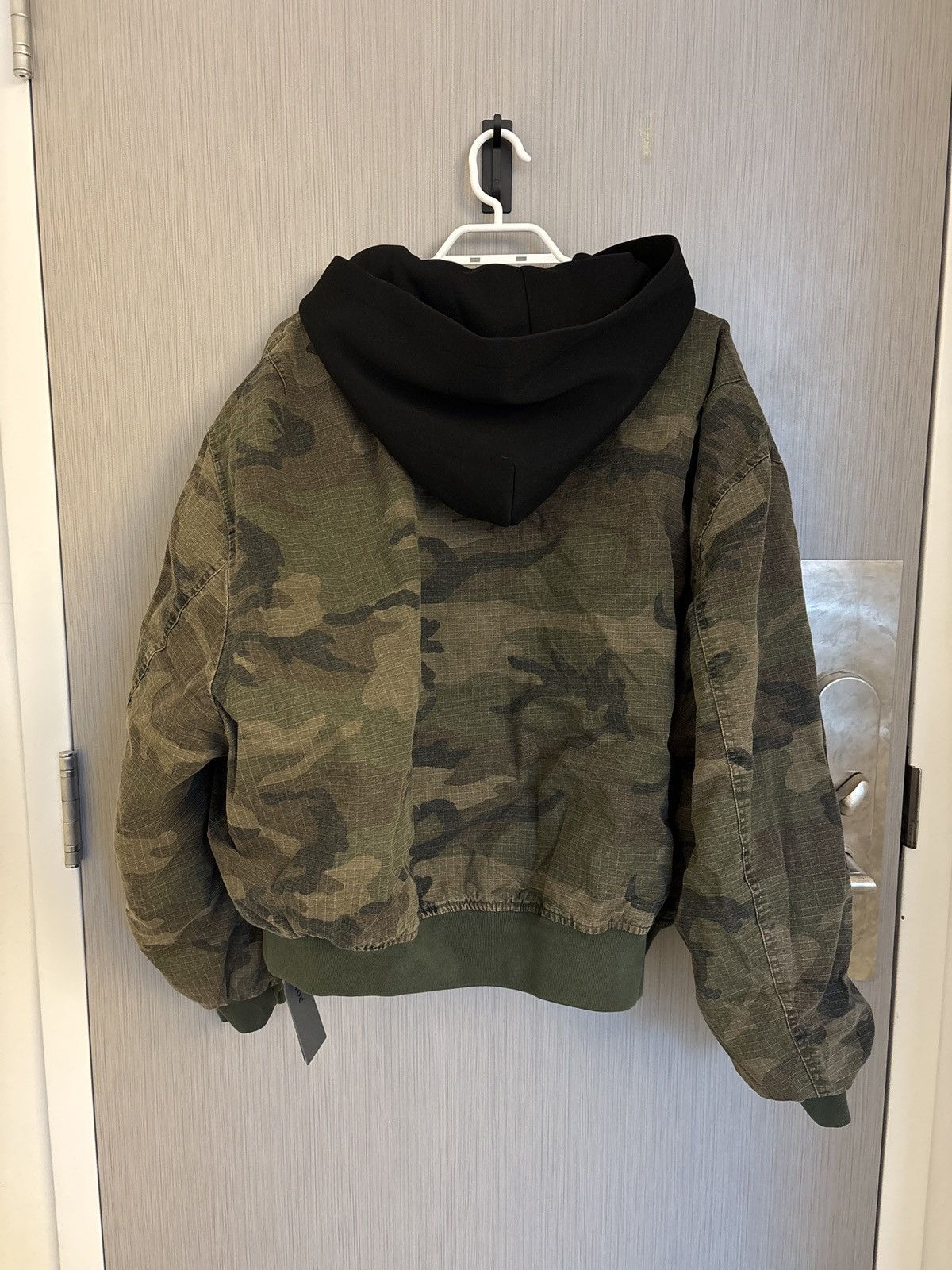 Vintage Camo hooded bomber jacket Size US XL / EU 56 / 4 - 4 Thumbnail