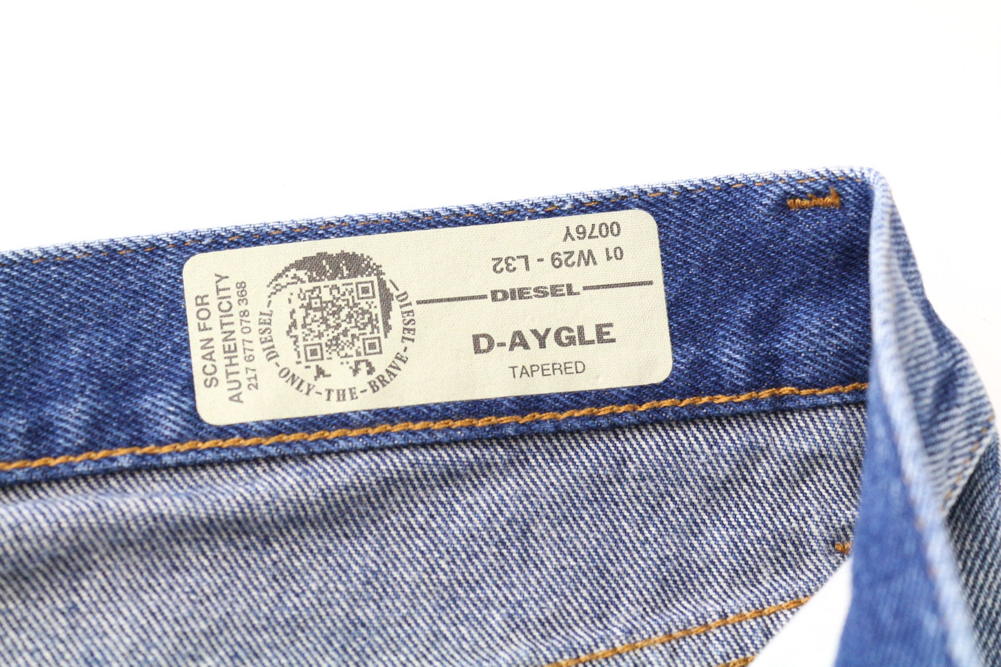 Diesel D-AYGLE 0076Y W29/L32 Blue Tapered Jeans 74361 Size US 29 - 7 Thumbnail