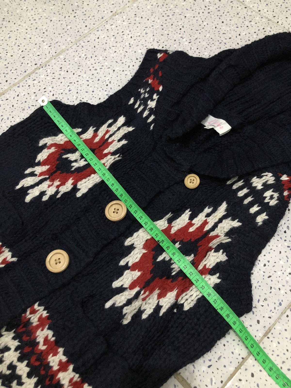 Japanese Brand Vintage Letter Back Number Navajo Pattern Wool Knit Vest Size US M / EU 48-50 / 2 - 9 Thumbnail