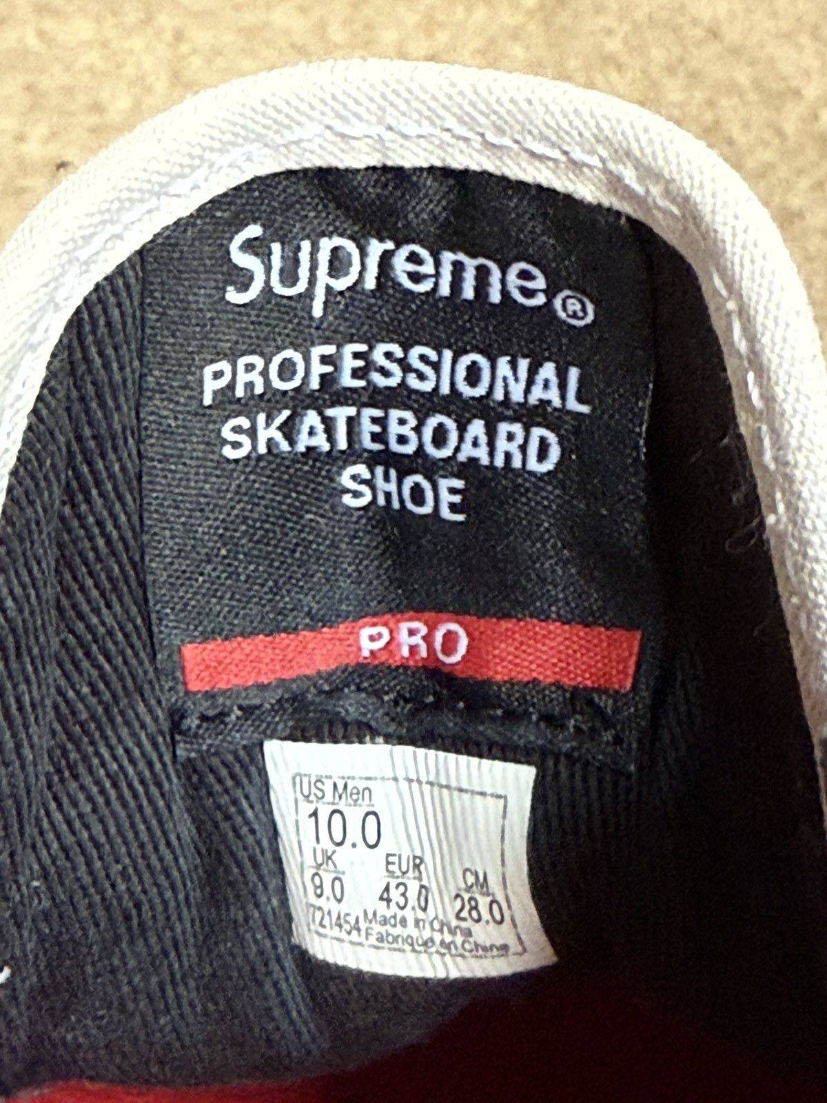 Supreme × Vans Supreme X Vans “Grid” White Gum bottom Size US 10 / EU 43 - 9 Thumbnail