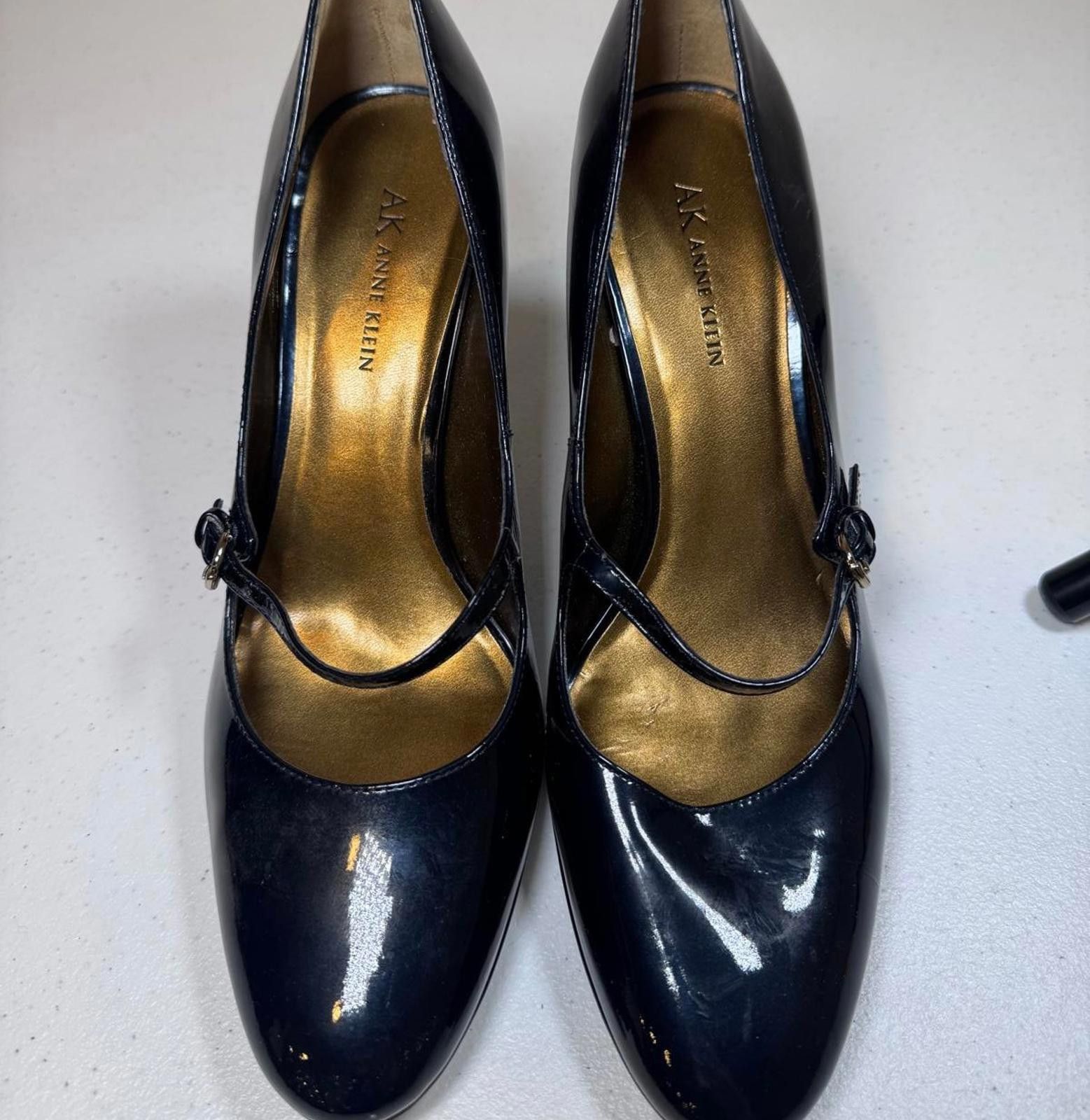 Designer Elegant AK Anne Klein Navy Heels with Strap, size 10 Size US 10 / IT 40 - 1 Thumbnail
