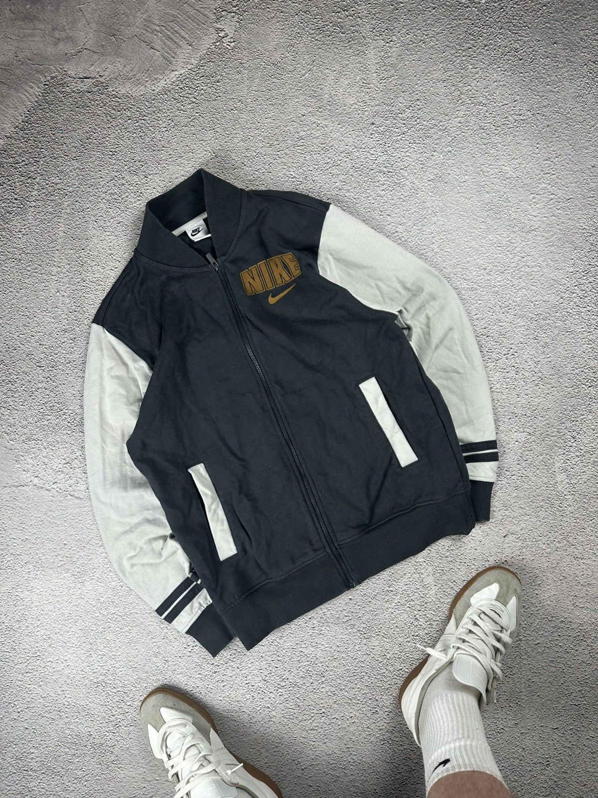 Nike Vintage Nike Bomber Olympic Zip Hoodie Y2K Faded Style Size US S / EU 44-46 / 1 - 3 Thumbnail