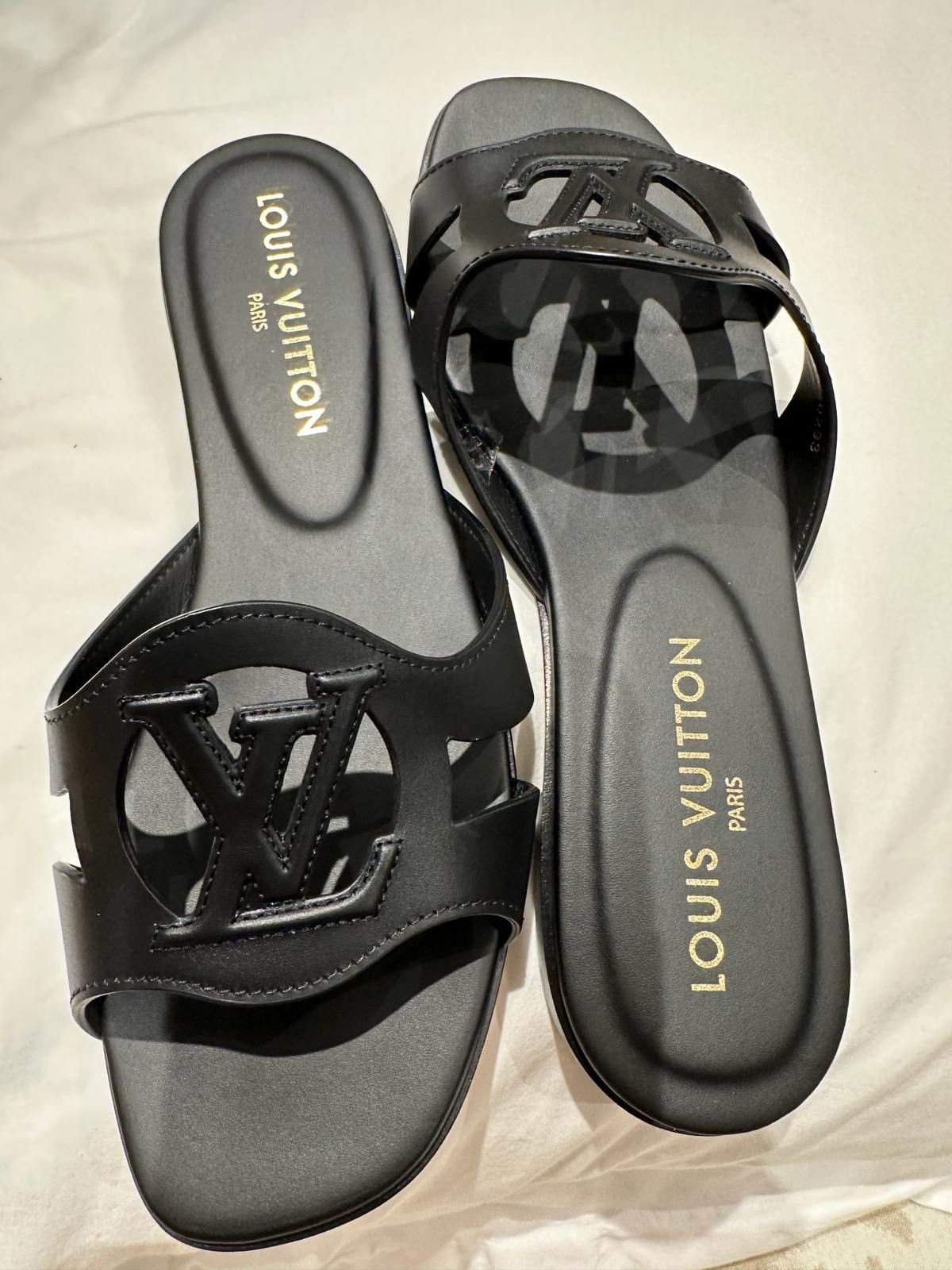 LV Isola Flat Mule★関税込 LV Isola Flat Mule - Women - Shoes | LOUIS VUITTON ®