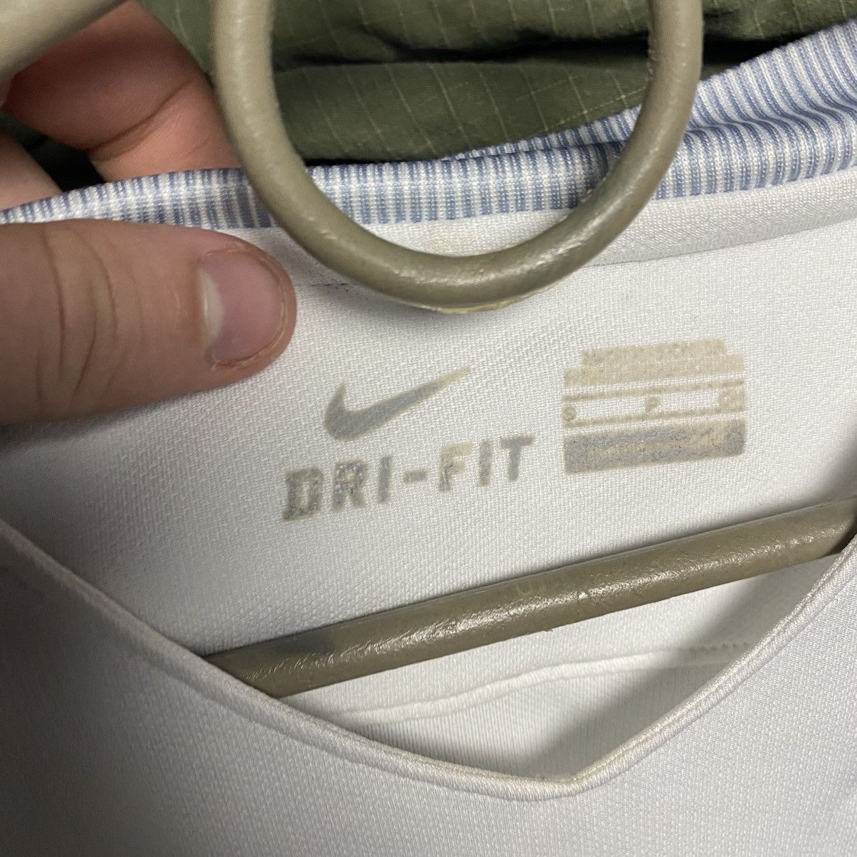 Nike Mens Nike England 2018 National home soccer jersey size S Size US S / EU 44-46 / 1 - 5 Thumbnail