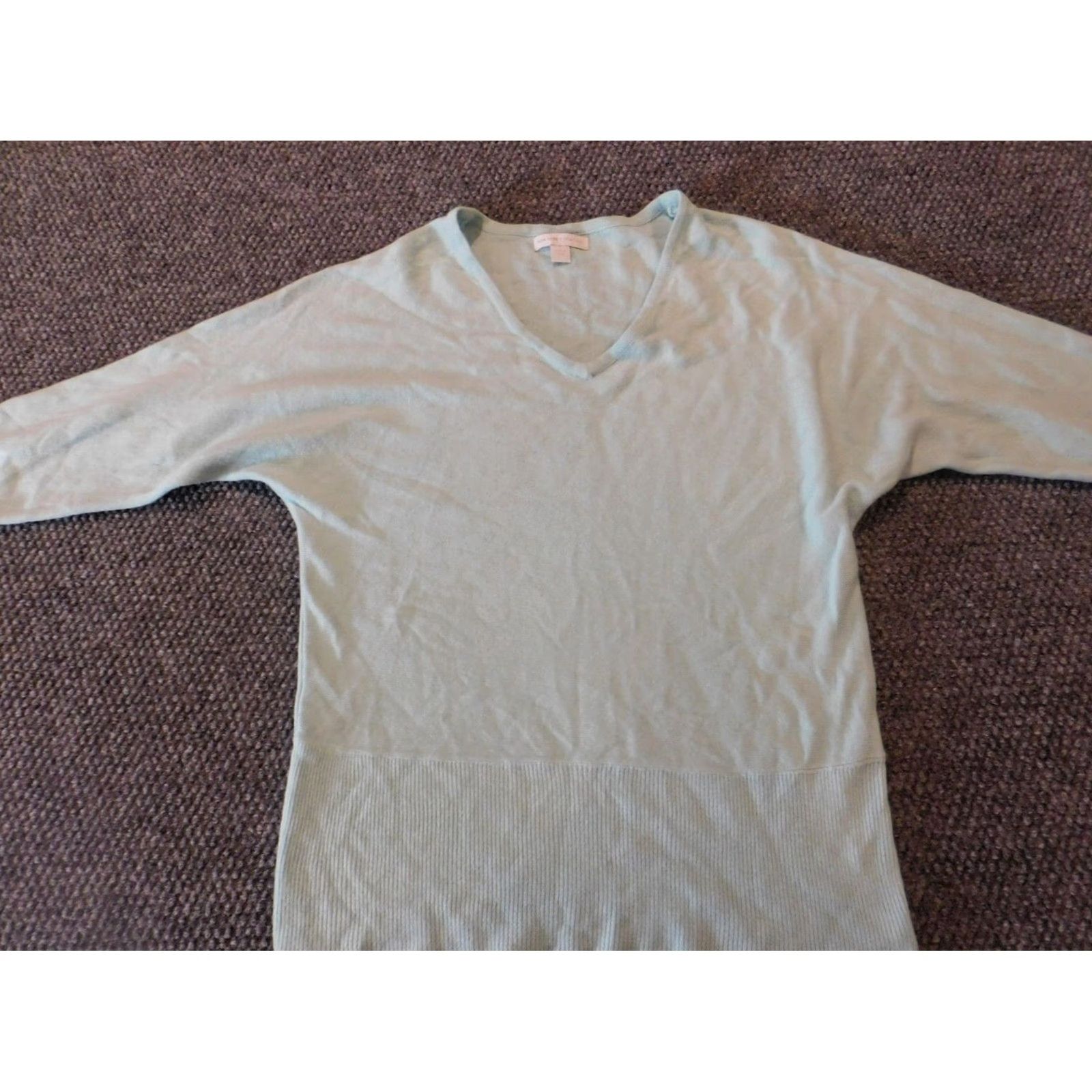 Vintage New York and Company Womens Sweater S Blue V-neck Pullover Balloon Sleeve Knit Acrylic Button Regular Pullover Modern 90s? Size S / US 4 / IT 40 - 5 Thumbnail