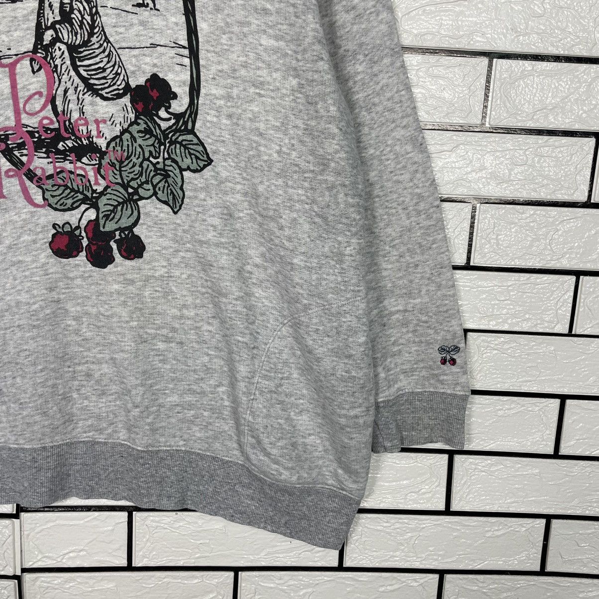 Uniqlo Uniqlo Petter Rabbit Pullover Hoodie Size US L / EU 52-54 / 3 - 4 Thumbnail