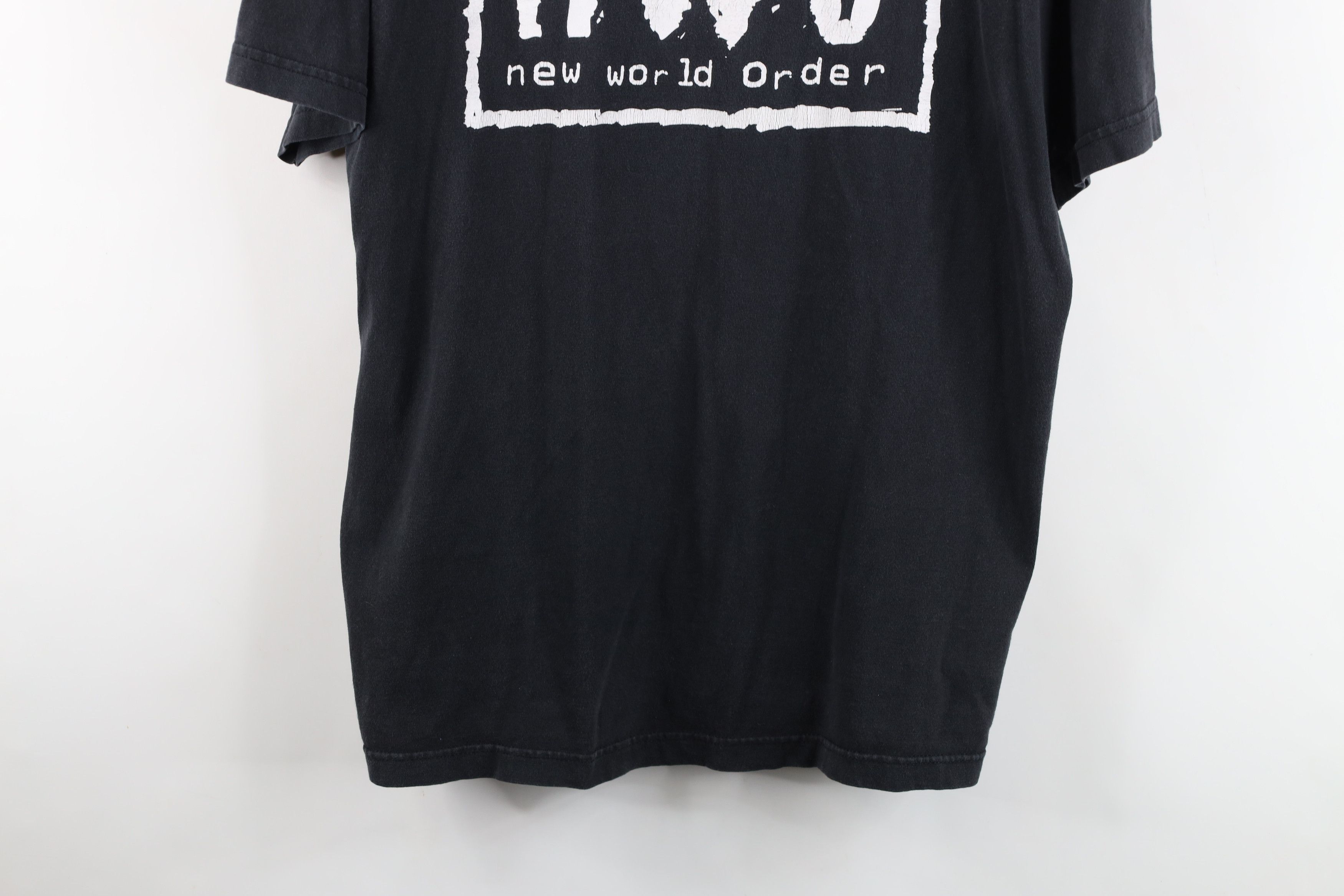 Vintage Vintage Y2K WWF WWE New World Order Wrestling T-Shirt Black Size US XL / EU 56 / 4 - 3 Thumbnail