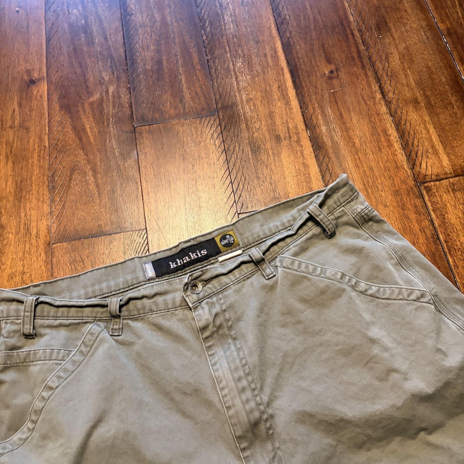 Levi's Vintage Levis SilverTab Shorts Mens 36 Green 11 Inseam 90s Size US 36 / EU 52 - 3 Thumbnail