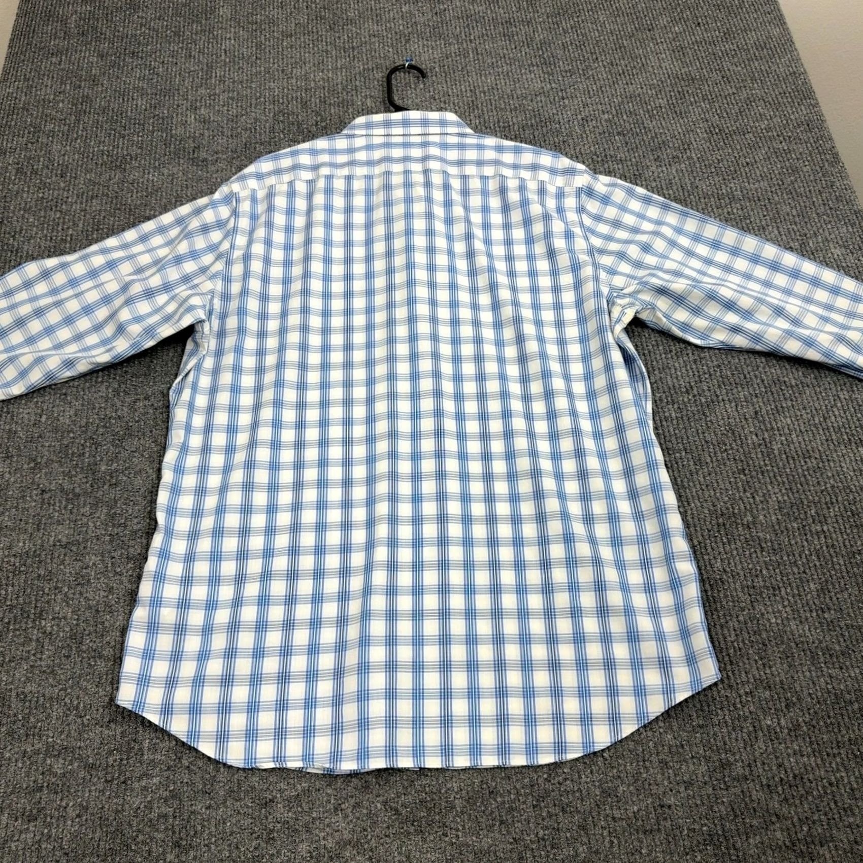 Banana Republic Banana Republic Button-Up Mens XL Blue Cotton Non-Iron Slim Fit Plaid Preppy Shortened? Size US XL / EU 56 / 4 - 7 Thumbnail