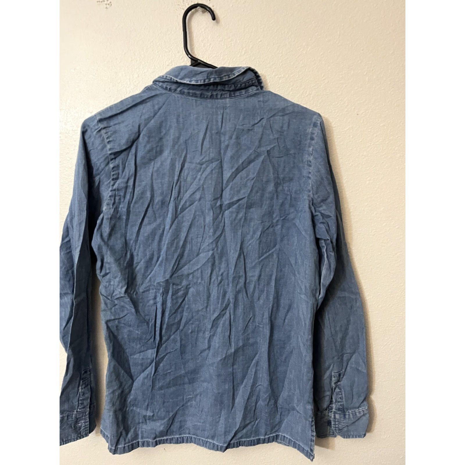 Denim & Co. Denim & Co. Chambray Long Sleeve Button Front Top Small Cotton Wash Size S / US 4 / IT 40 - 3 Thumbnail