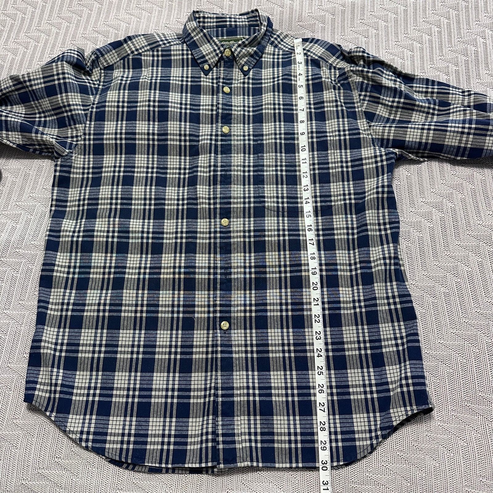 Eddie Bauer Vintage Eddie Bauer navy blue plaid button down size M Size US M / EU 48-50 / 2 - 7 Thumbnail